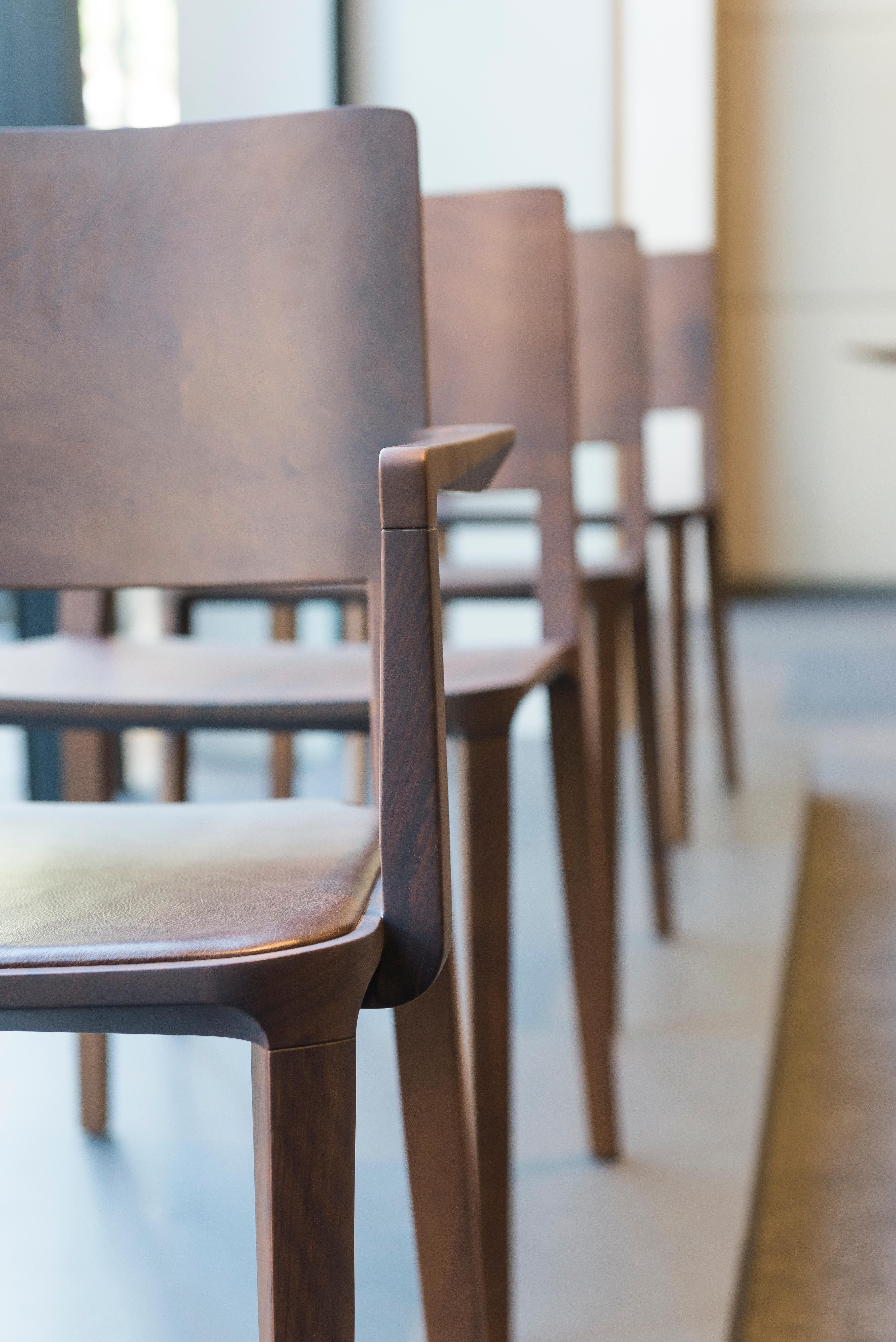 Minimalistischer minimalistischer Stuhl aus schwarzem Imbuia-Hartholz in limitierter Auflage im Angebot 6