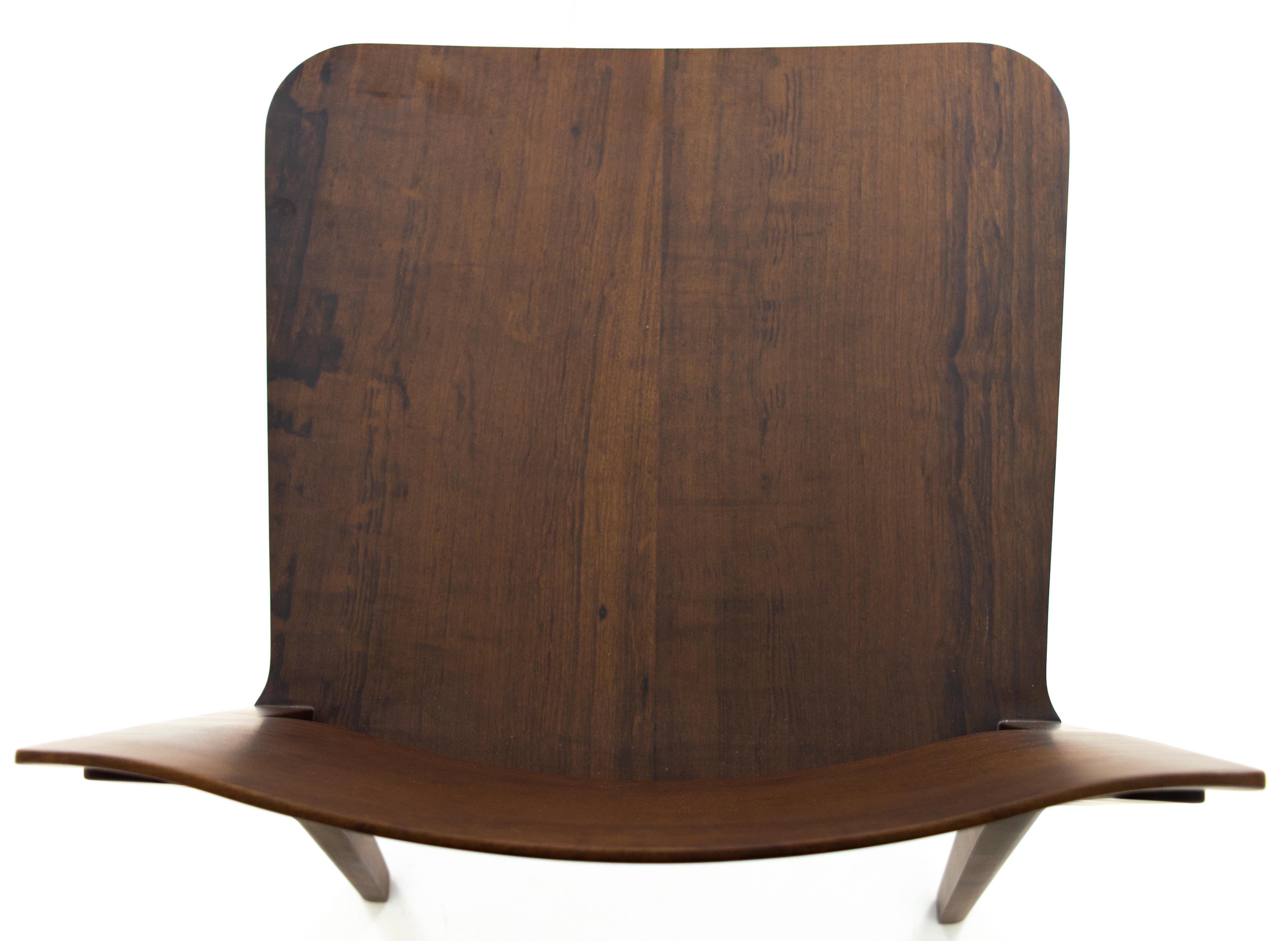 Minimalistischer minimalistischer Stuhl aus schwarzem Imbuia-Hartholz in limitierter Auflage im Angebot 2