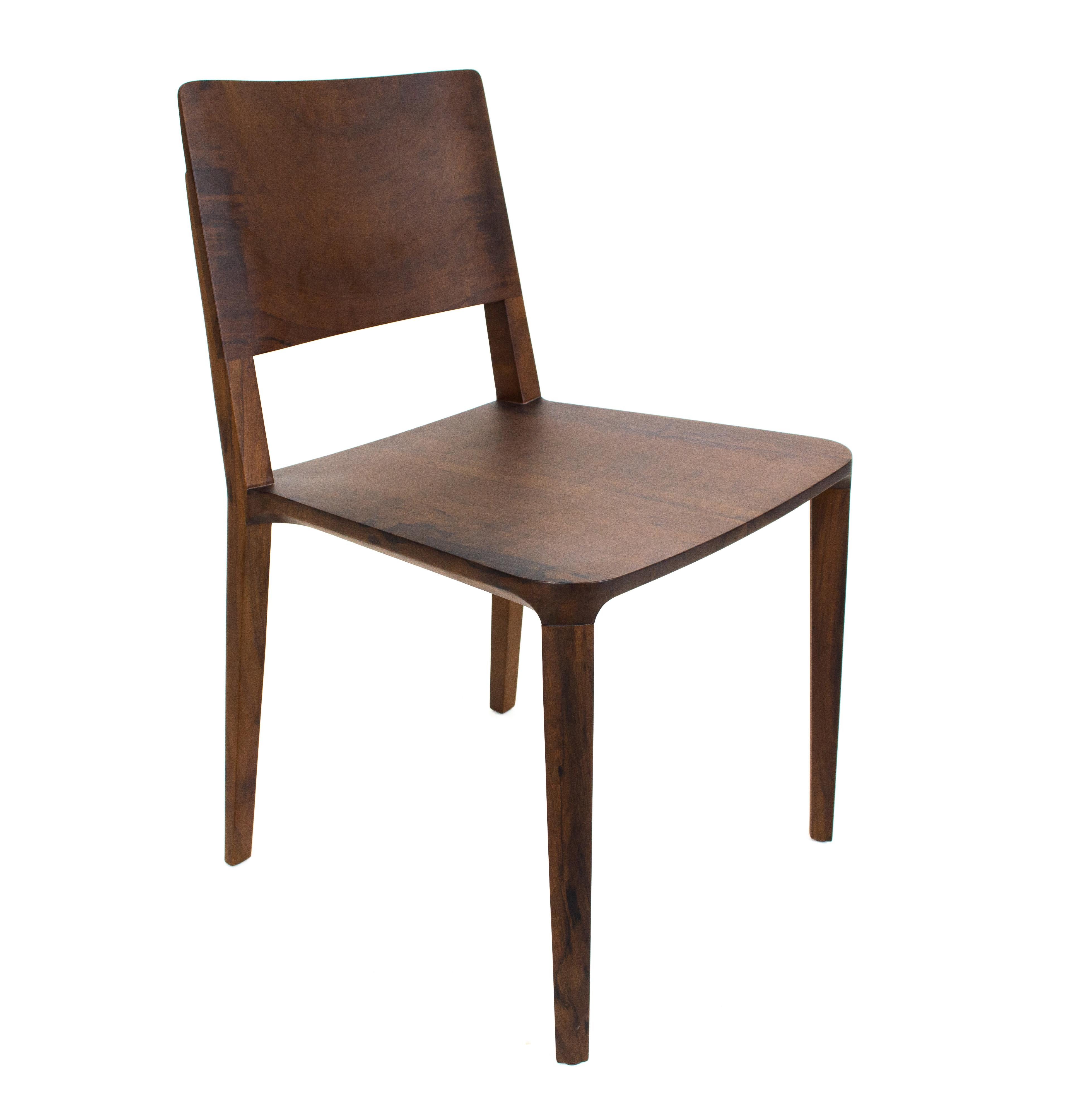 Chaise minimaliste en bois dur noir massif en vente 1