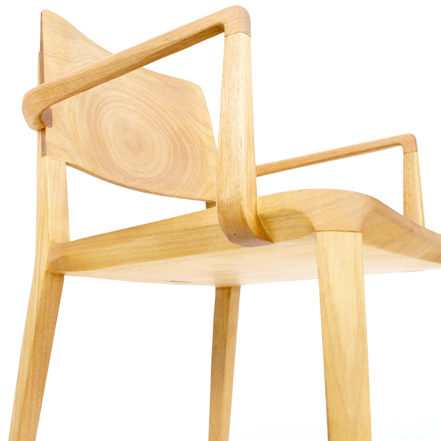 Minimalistischer Sessel aus Hartholz im Angebot 1