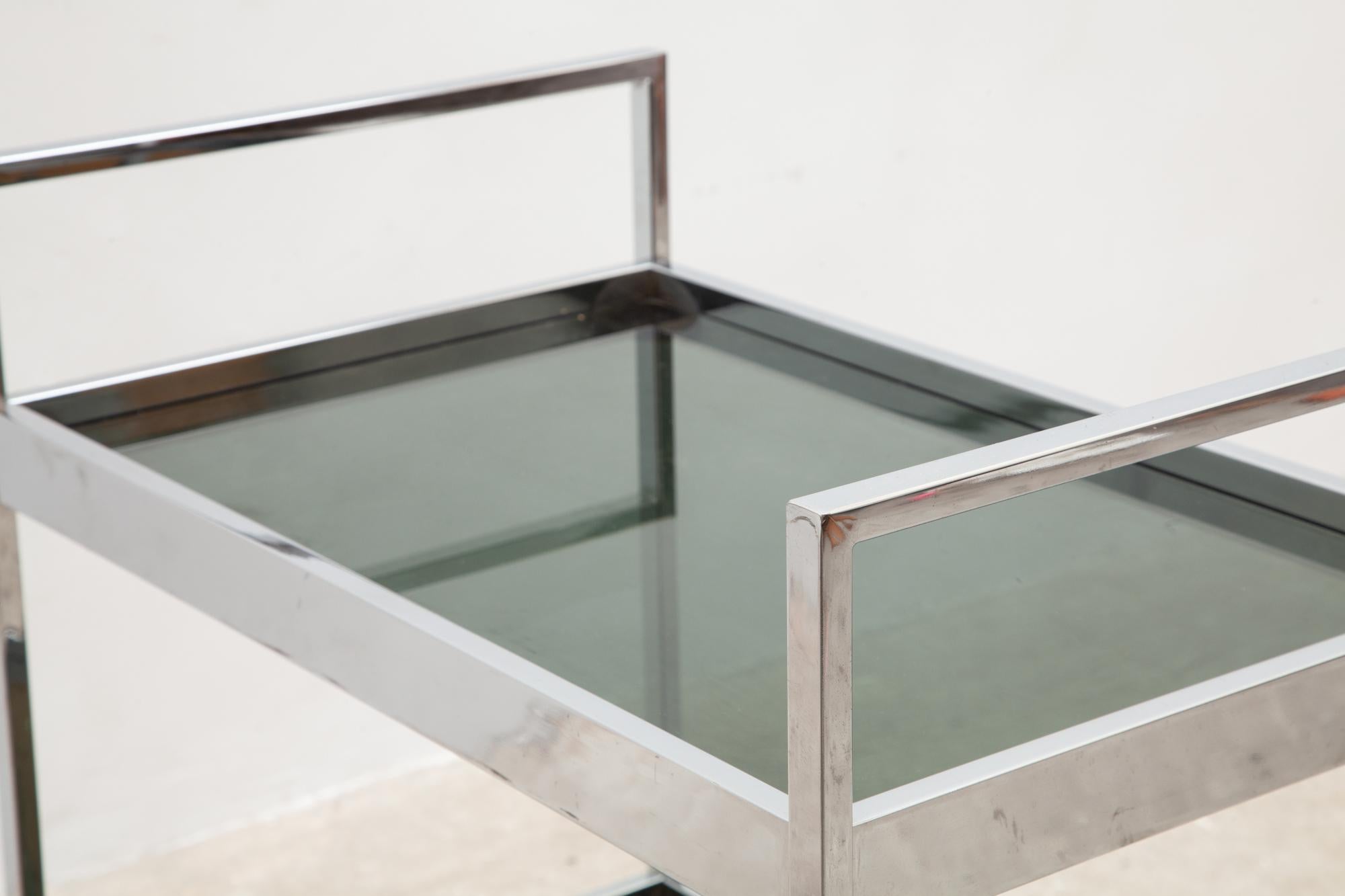 Minimalist Chrome Bar-cart, Smoked Glass, Belgo Chrome, Belgium, 1970s In Good Condition For Sale In Antwerp, BE