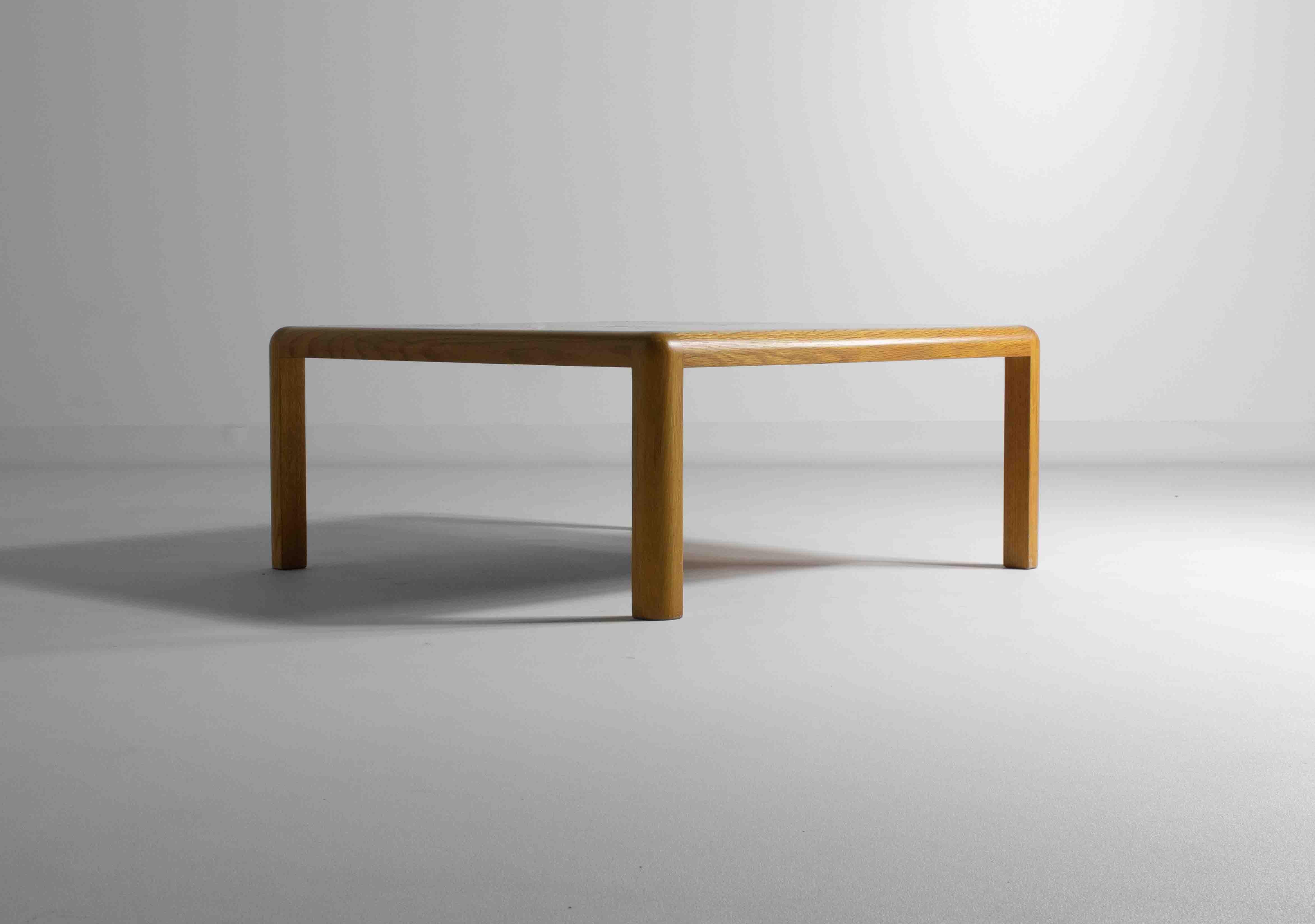 Post-Modern Minimalist coffee table by Van den Berghe - Pauvers, Belgium 1970s For Sale