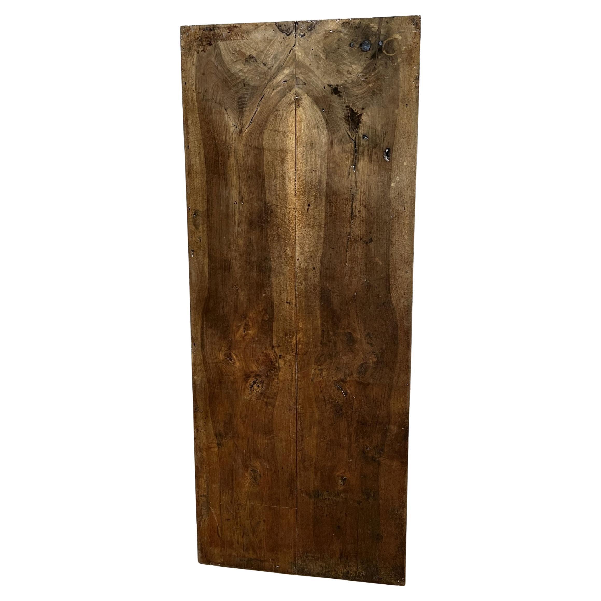 Belge Table basse minimaliste en vieux noyer récupéré en vente