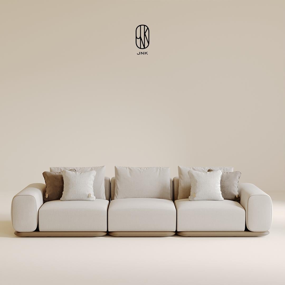 Confort minimalista: El moderno diseño del sofá Stride de JNK Moderno en venta