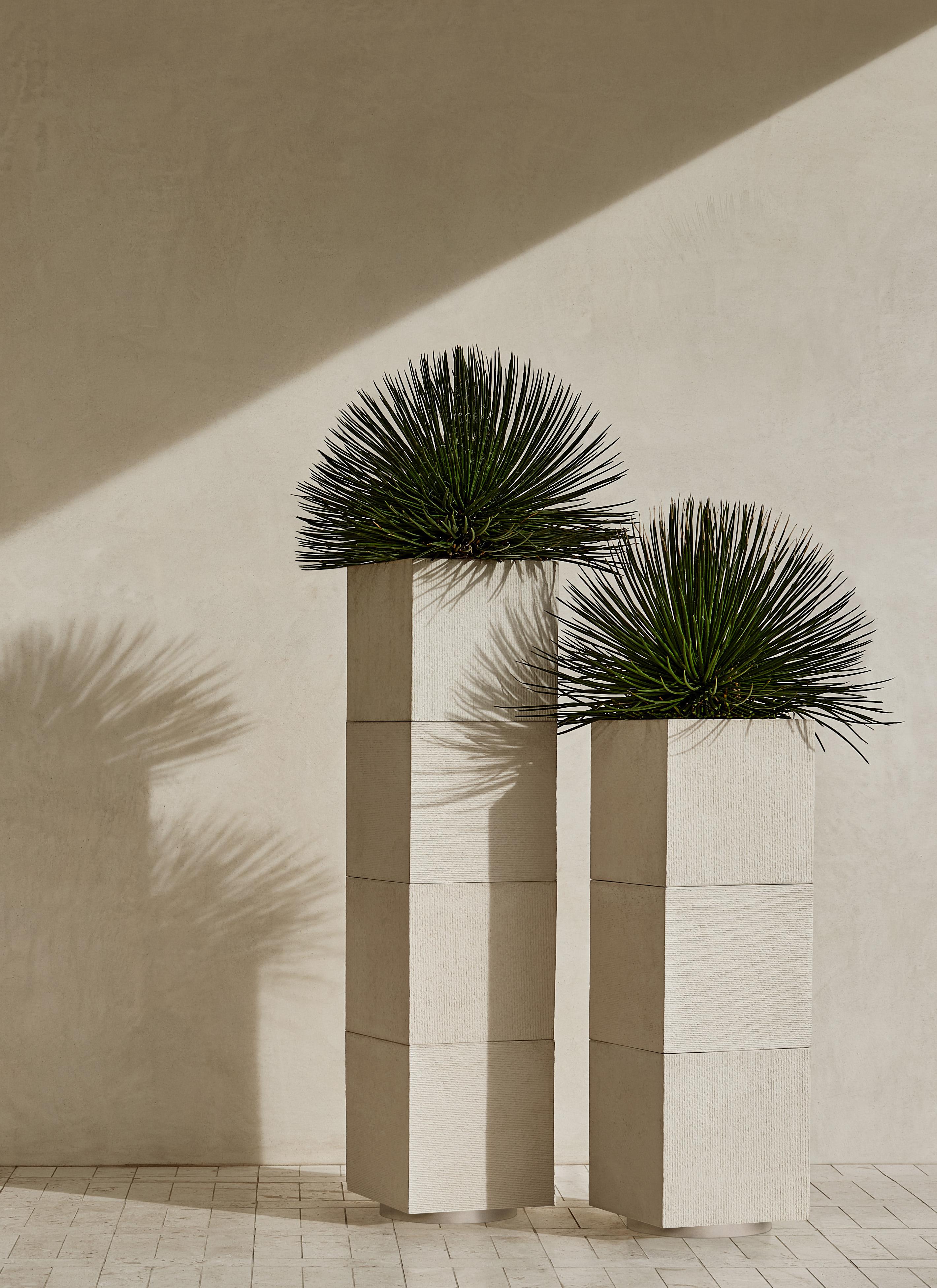 Brutalist Minimalist concrete column planter, APOLLO IV by Sirak (tall height) For Sale