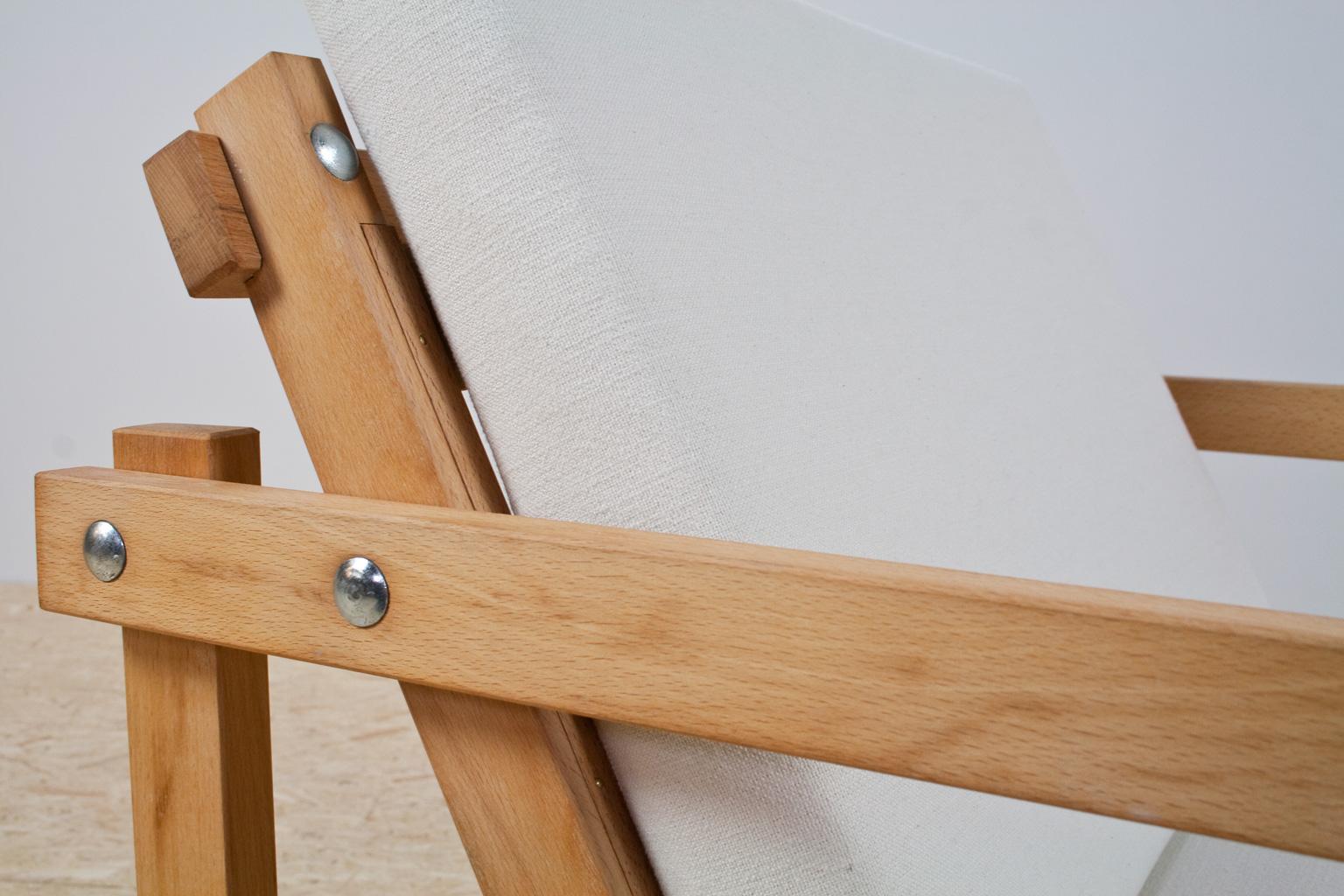 Minimalist Modern Chair in beech by Martin Visser Model Cleon, 1974-1986 In Excellent Condition In Beek en Donk, NL