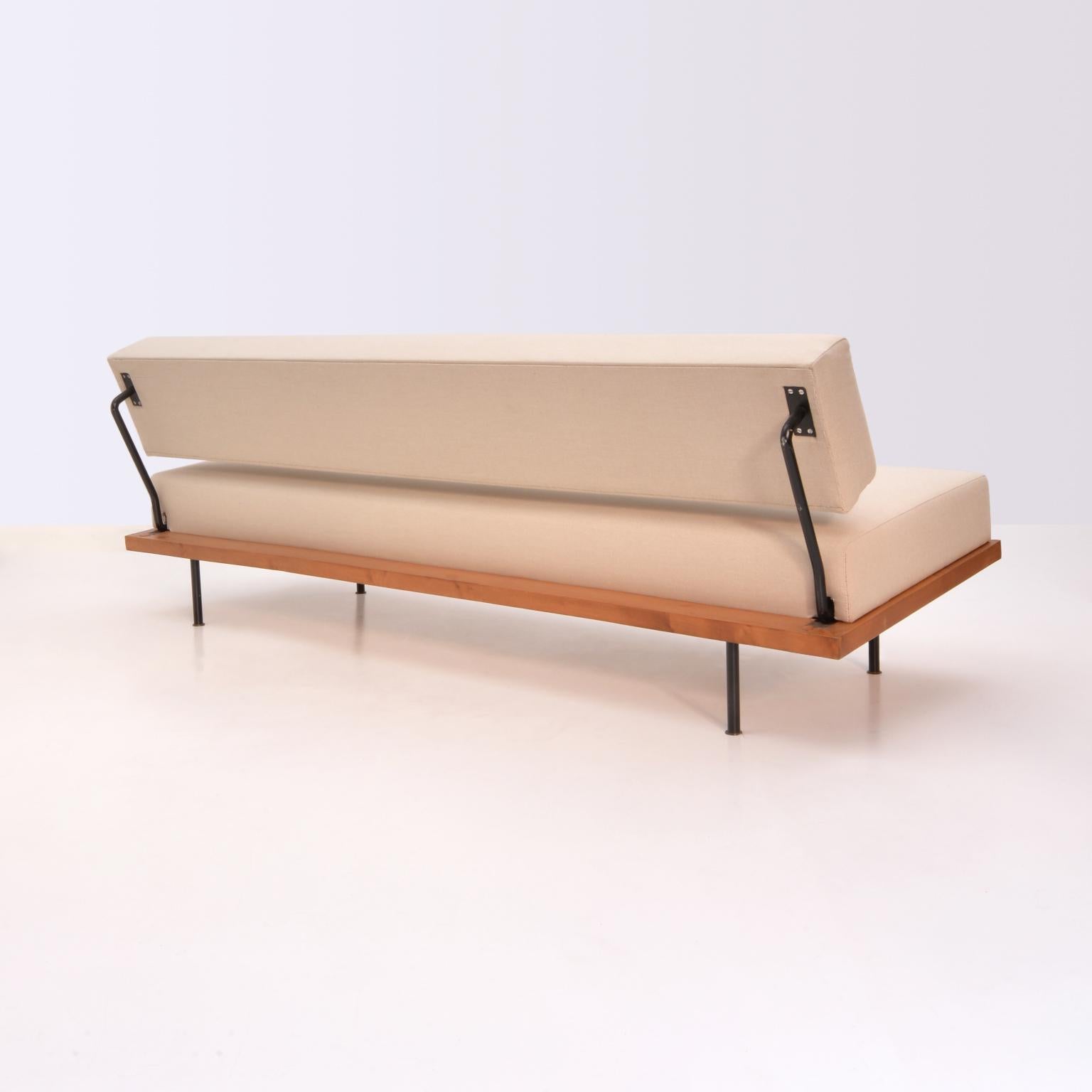 daybed with wooden frame