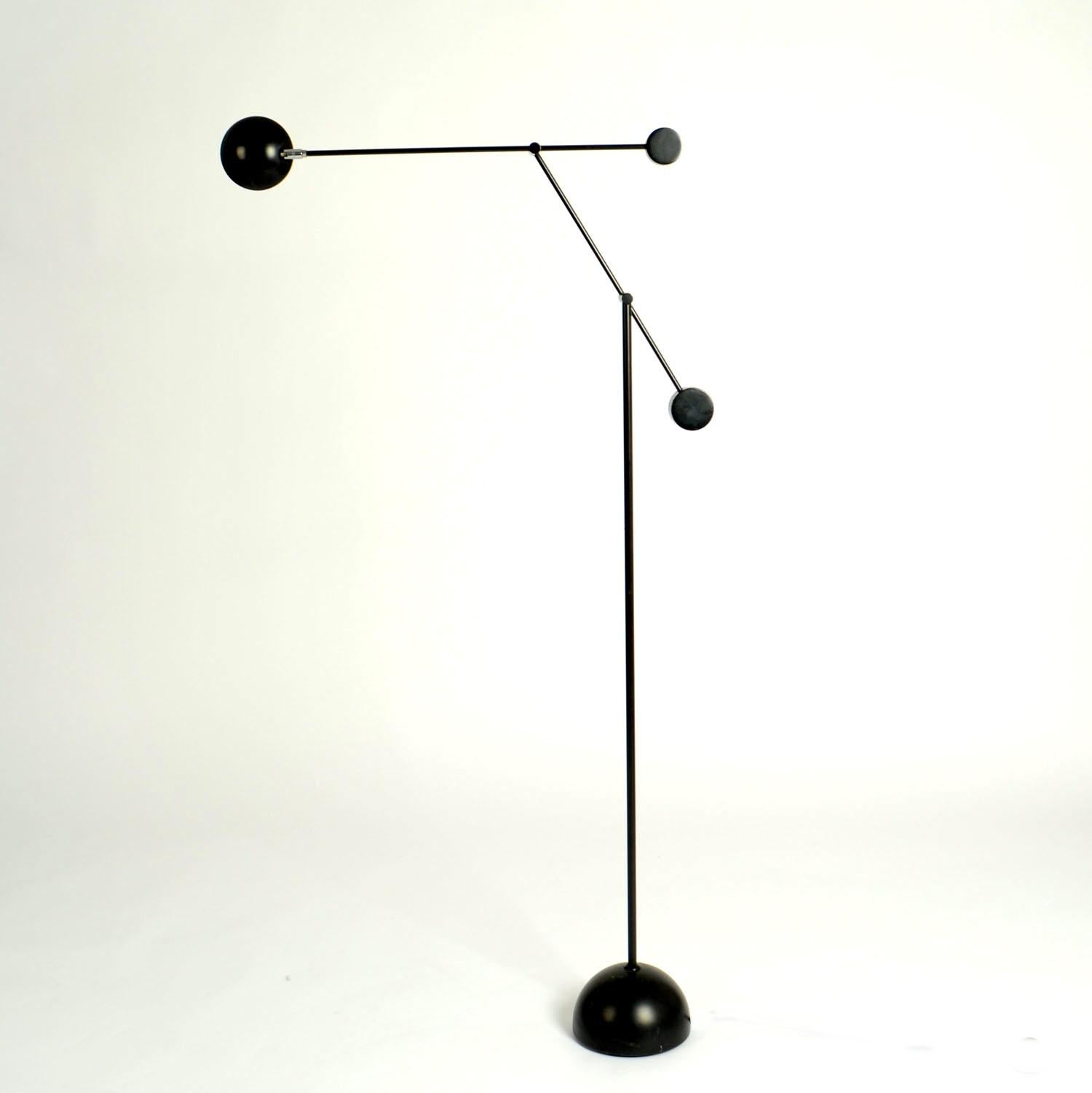 Lampadaire minimaliste Counter Balance Noir 1970 en vente 3