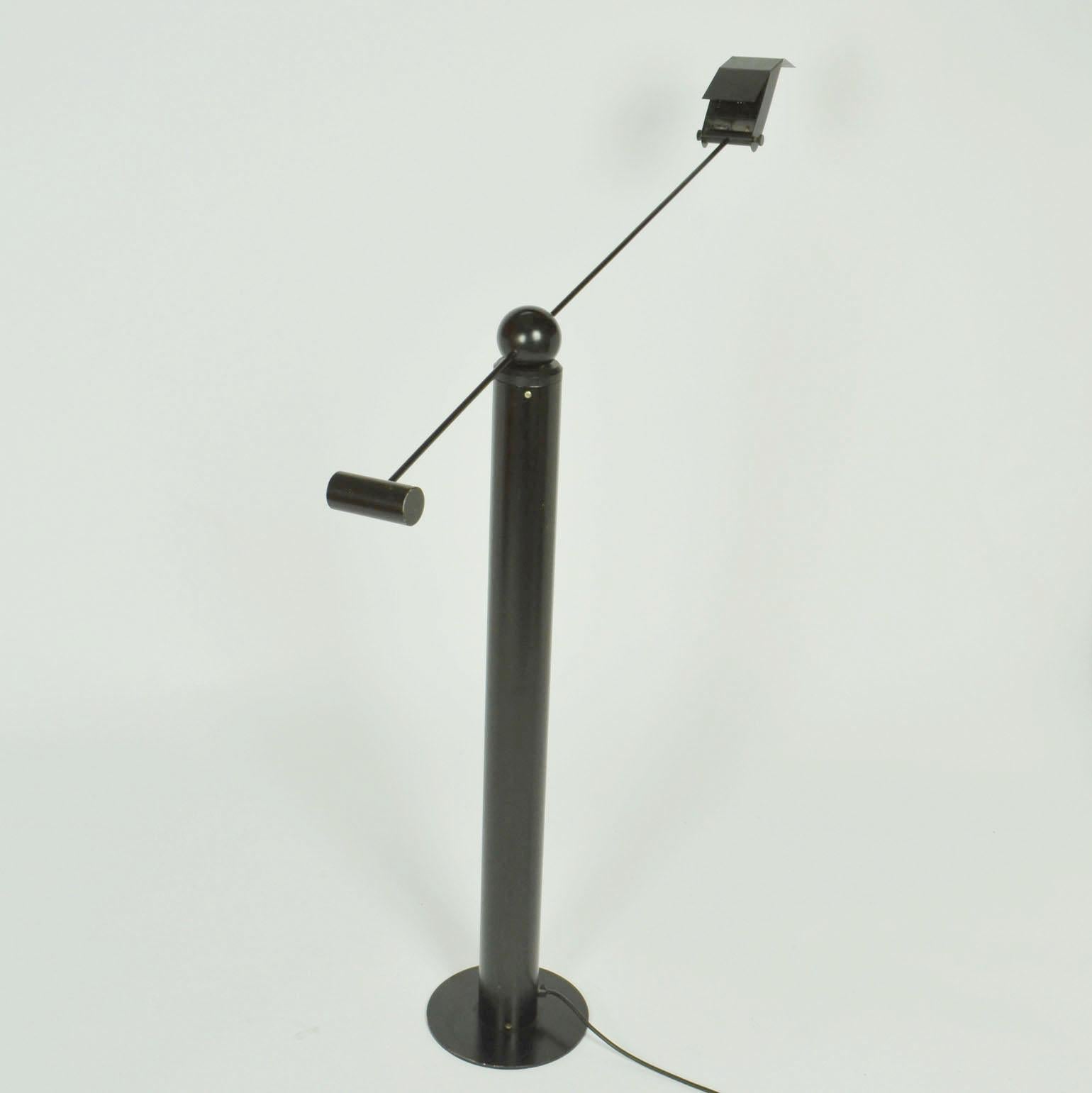 Minimalist Counterbalance Black Floor Lamp Attributed to Swiss Baltensweiler For Sale 2