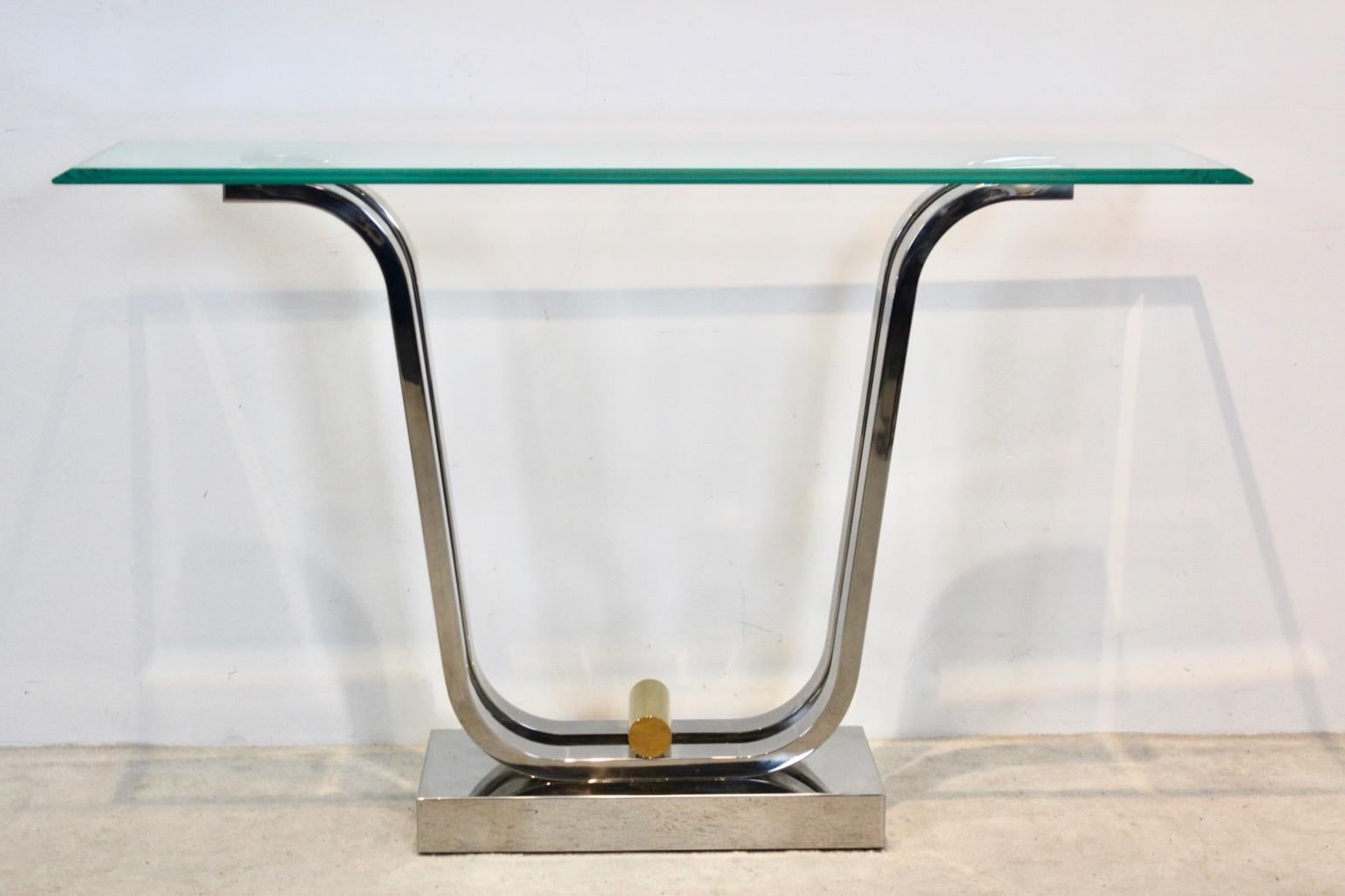 Minimalistischer Konsolentisch aus geschwungenem Edelstahl, Messing und Glas (20. Jahrhundert) im Angebot