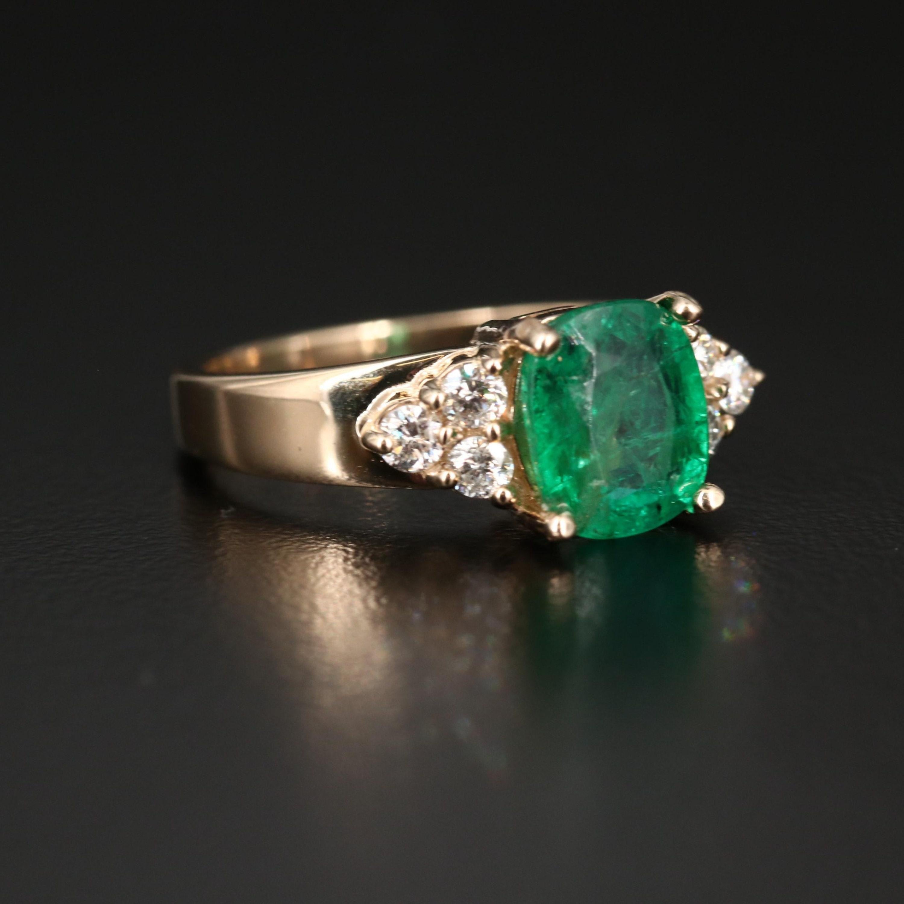 For Sale:  Minimalist Cushion Cut Natural Emerald Diamond Engagement Ring, Promise Ring 5