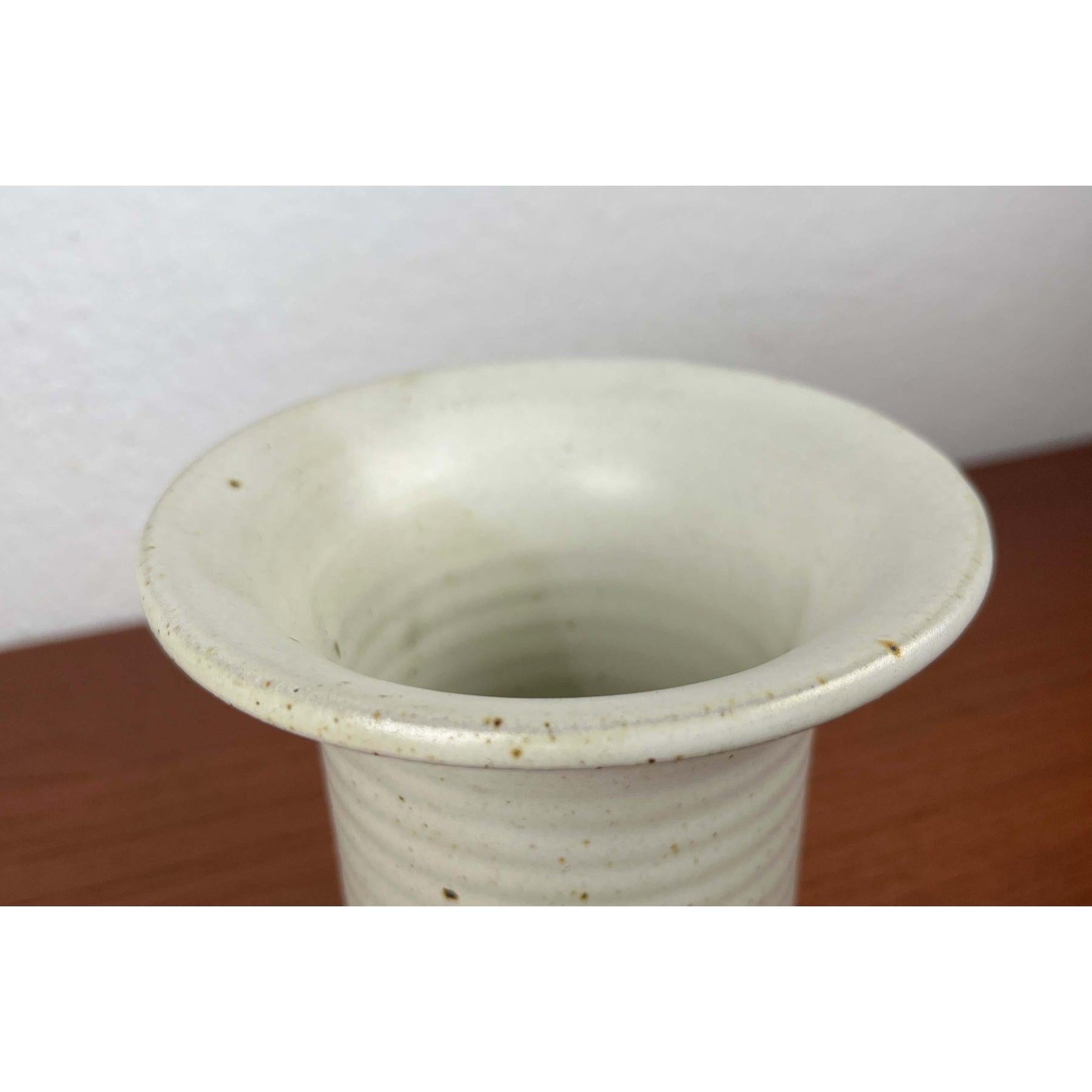 Mid-Century Modern Vase minimaliste en Studio Pottery danois par Jette Andersen Keramik, 1960s en vente