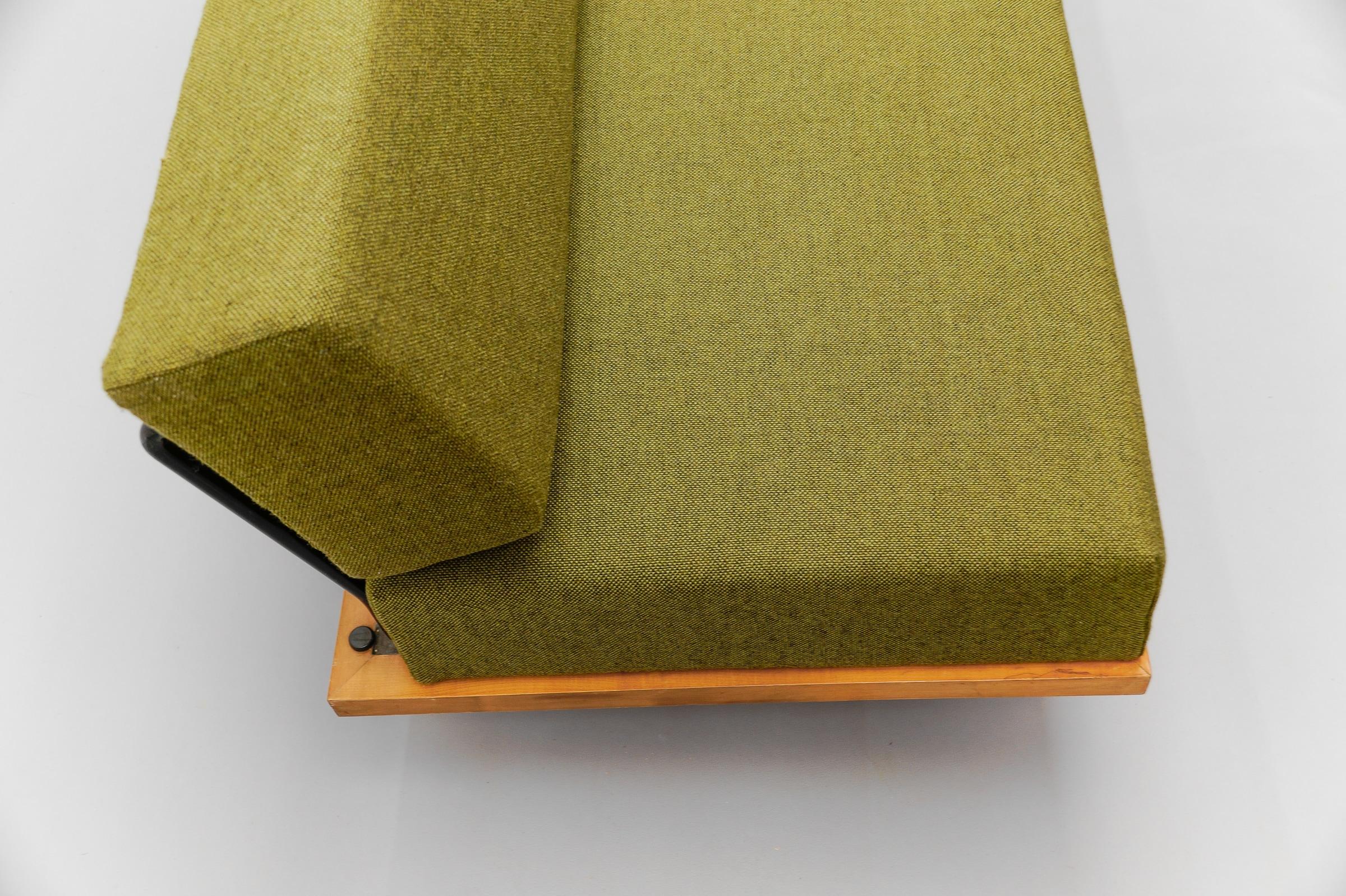 Minimalist daybed by Josef Pentenrieder, convertible sofa for Hans Kaufeld, 1954 4