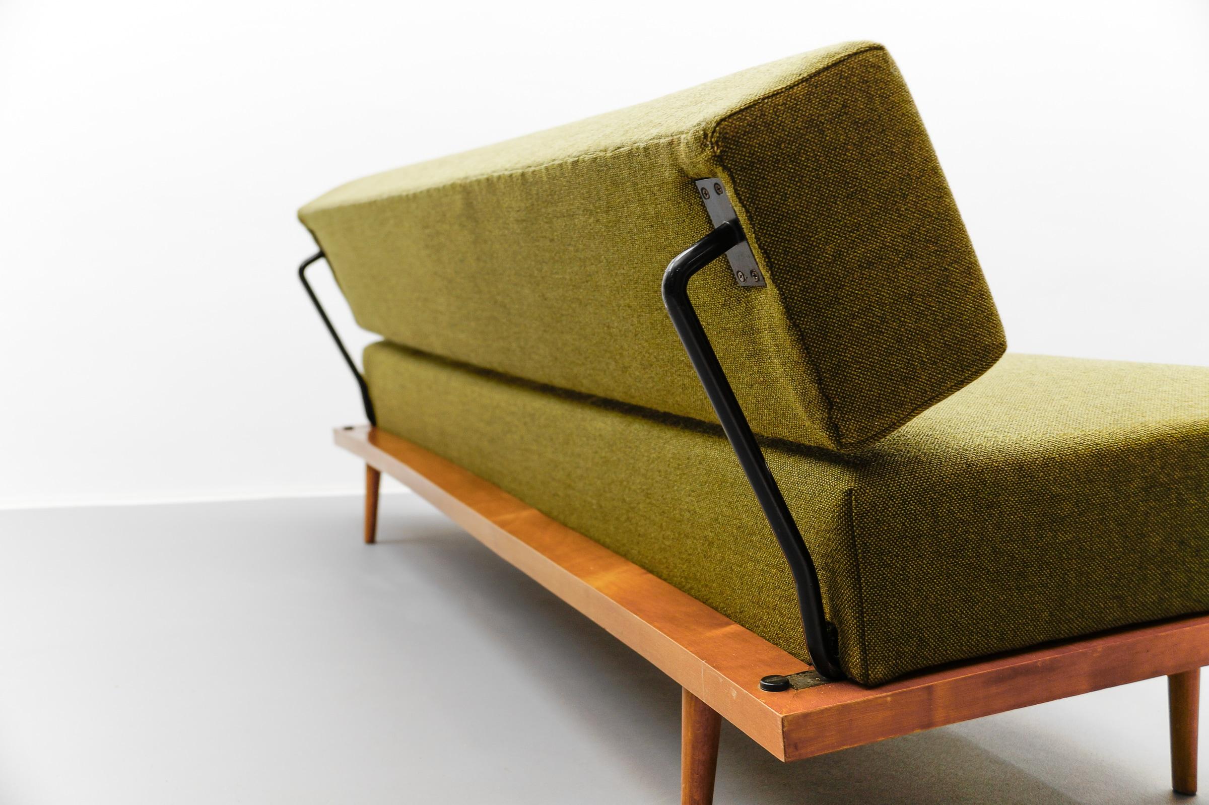 Minimalist daybed by Josef Pentenrieder, convertible sofa for Hans Kaufeld, 1954 8