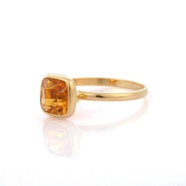 En vente :  Bague solitaire en or jaune 18k avec citrine au design minimaliste Bijoux de tous les jours 5
