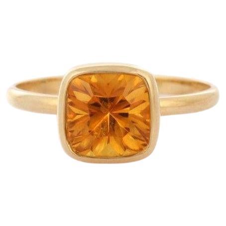 En vente :  Bague solitaire en or jaune 18k avec citrine au design minimaliste Bijoux de tous les jours