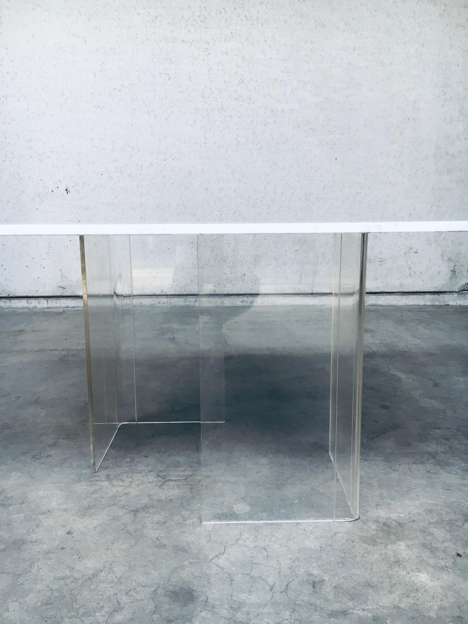 Minimalist Design Marble Floating Dining Table, Italy 1970's For Sale 4
