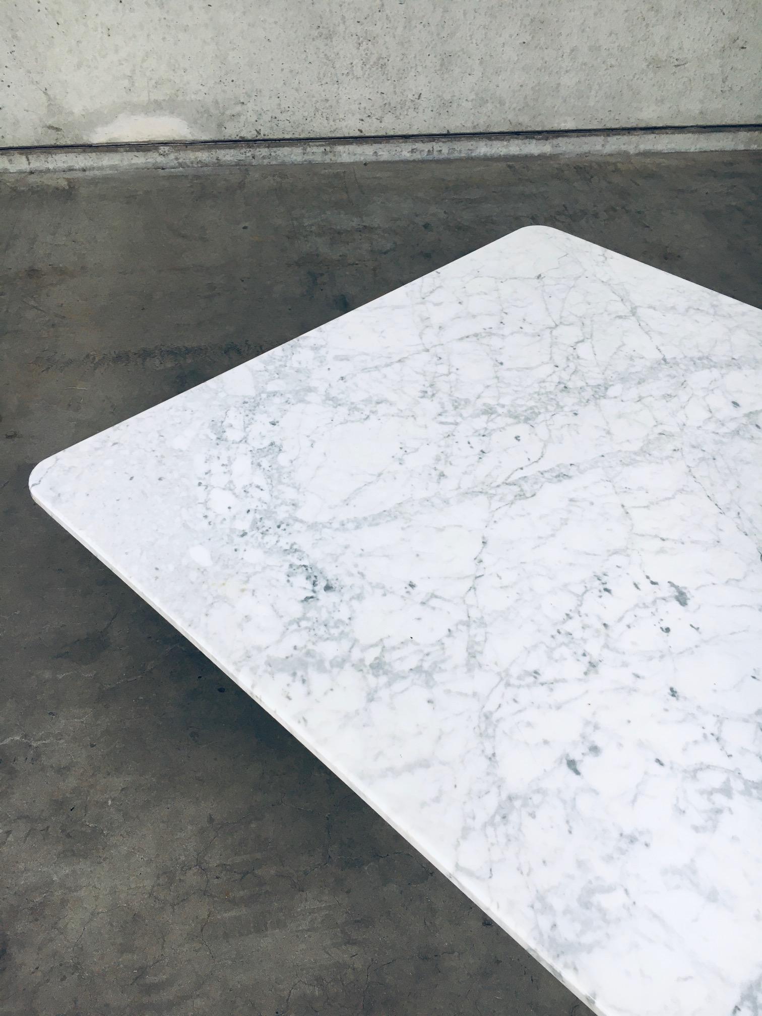 Minimalist Design Marble Floating Dining Table, Italy 1970's For Sale 8