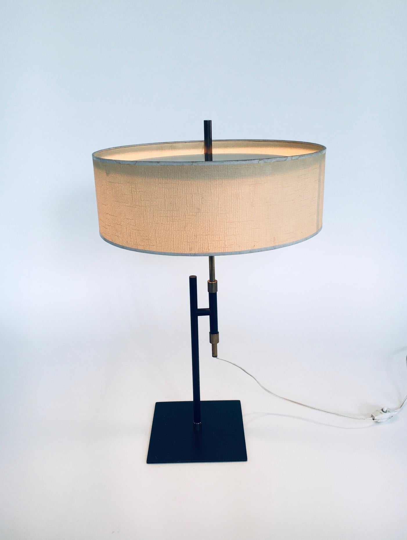 Mid-Century Modern Minimalist Design Table lamp in the style of Kaiser Idell, Germany 1950's For Sale
