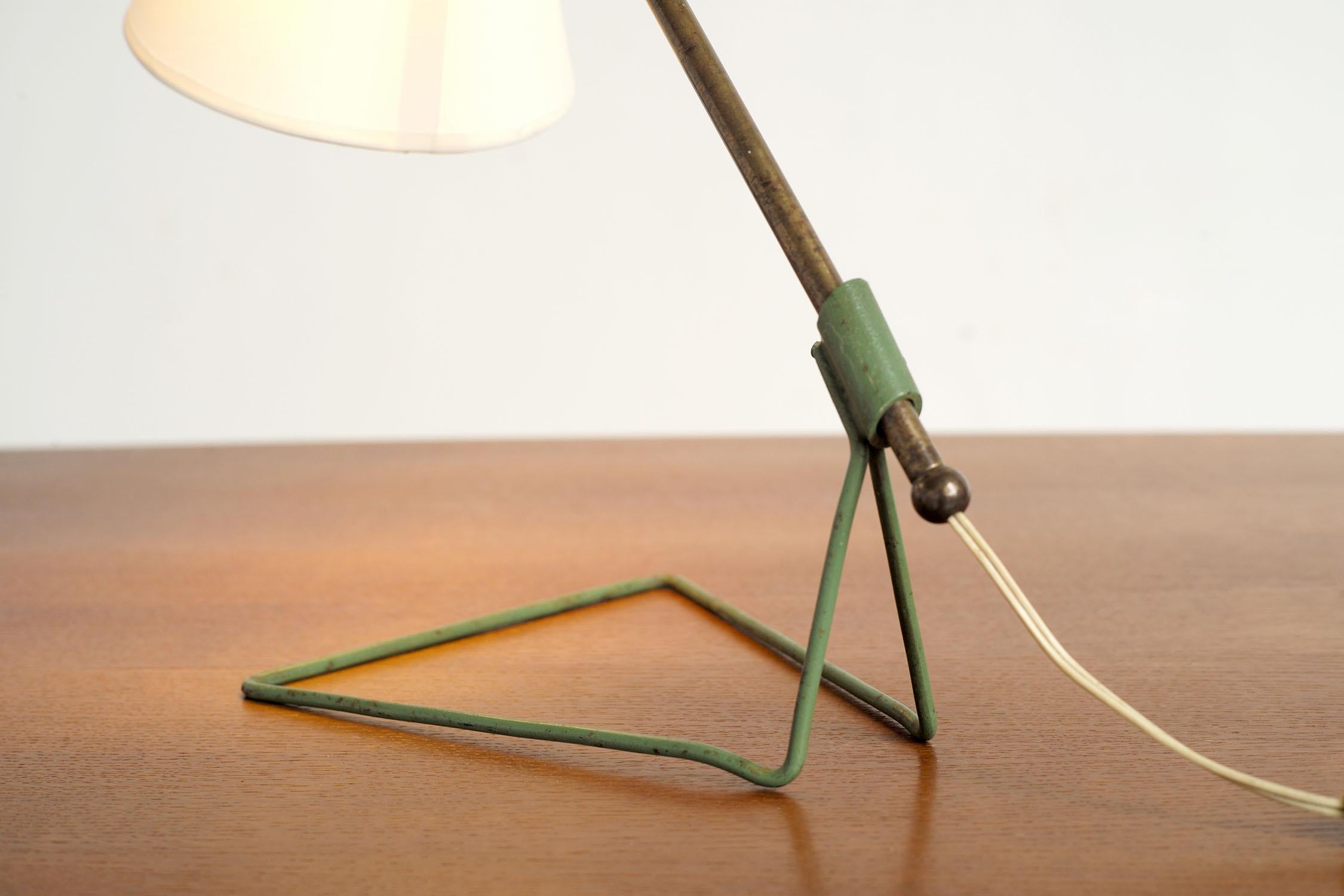 Français Lampe de bureau minimaliste, France 1950
