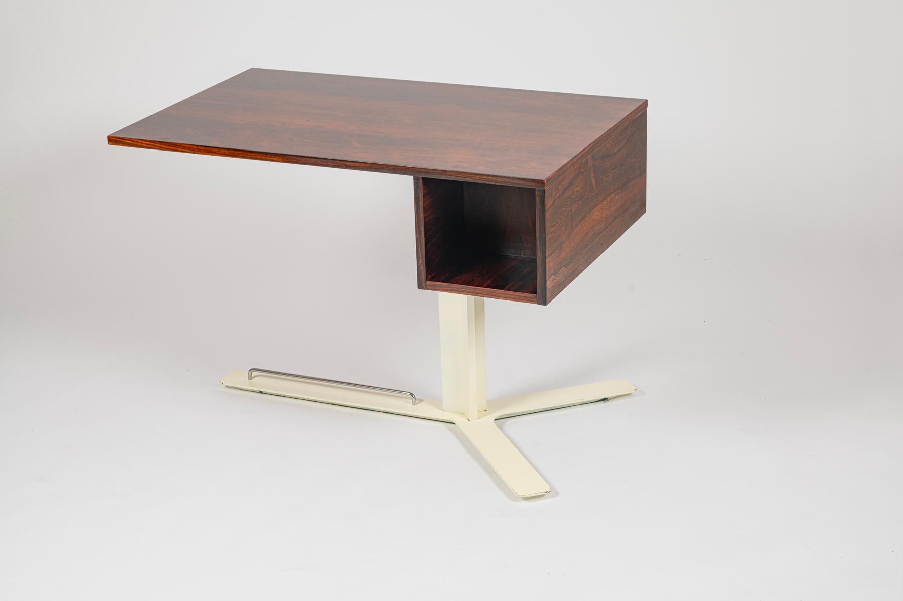 Metal Minimalist Desk Produced by Sormani c1960 For Sale