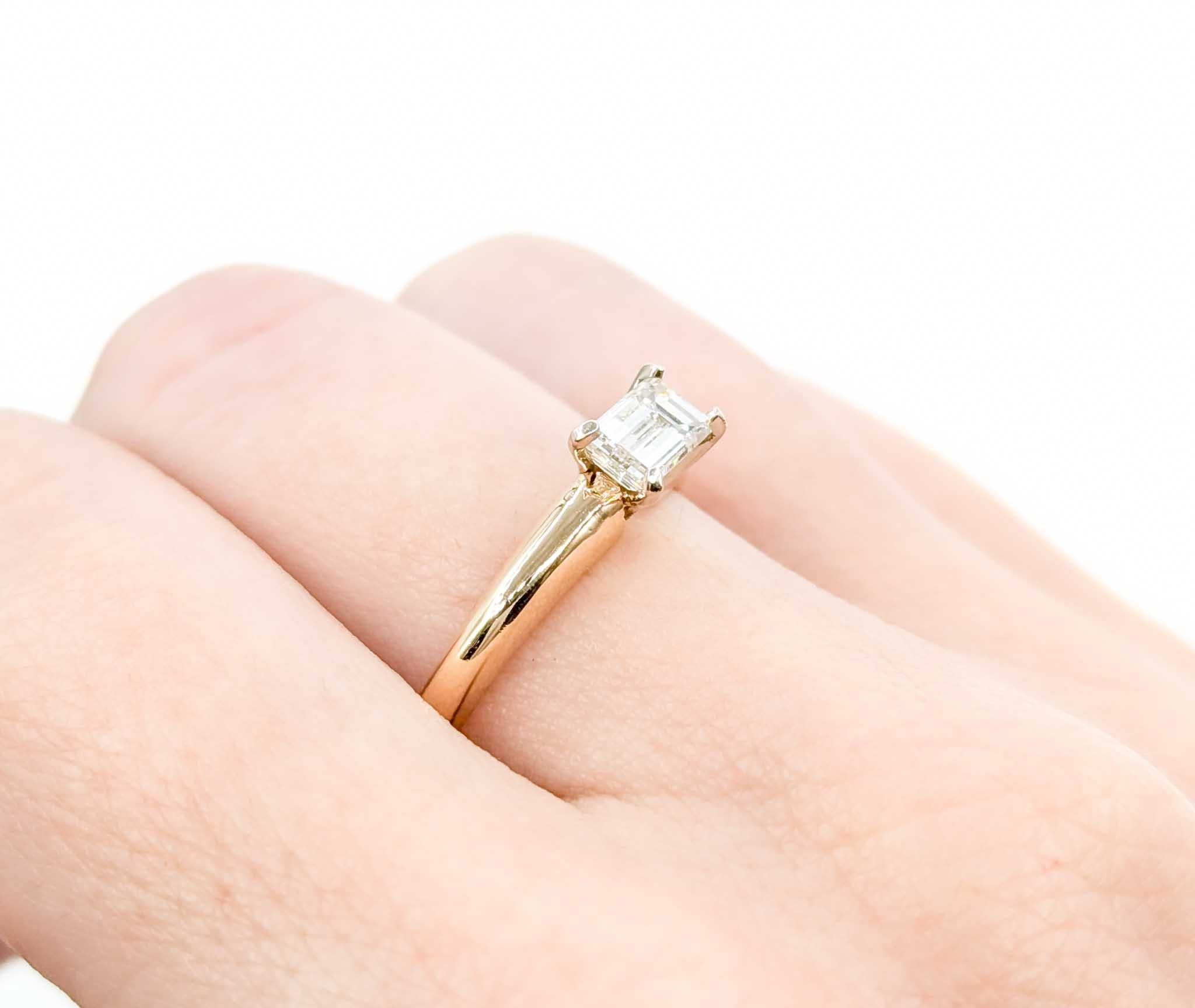Minimalist East West Emerald Cut Diamond Ring in Yellow Gold In Excellent Condition In Bloomington, MN