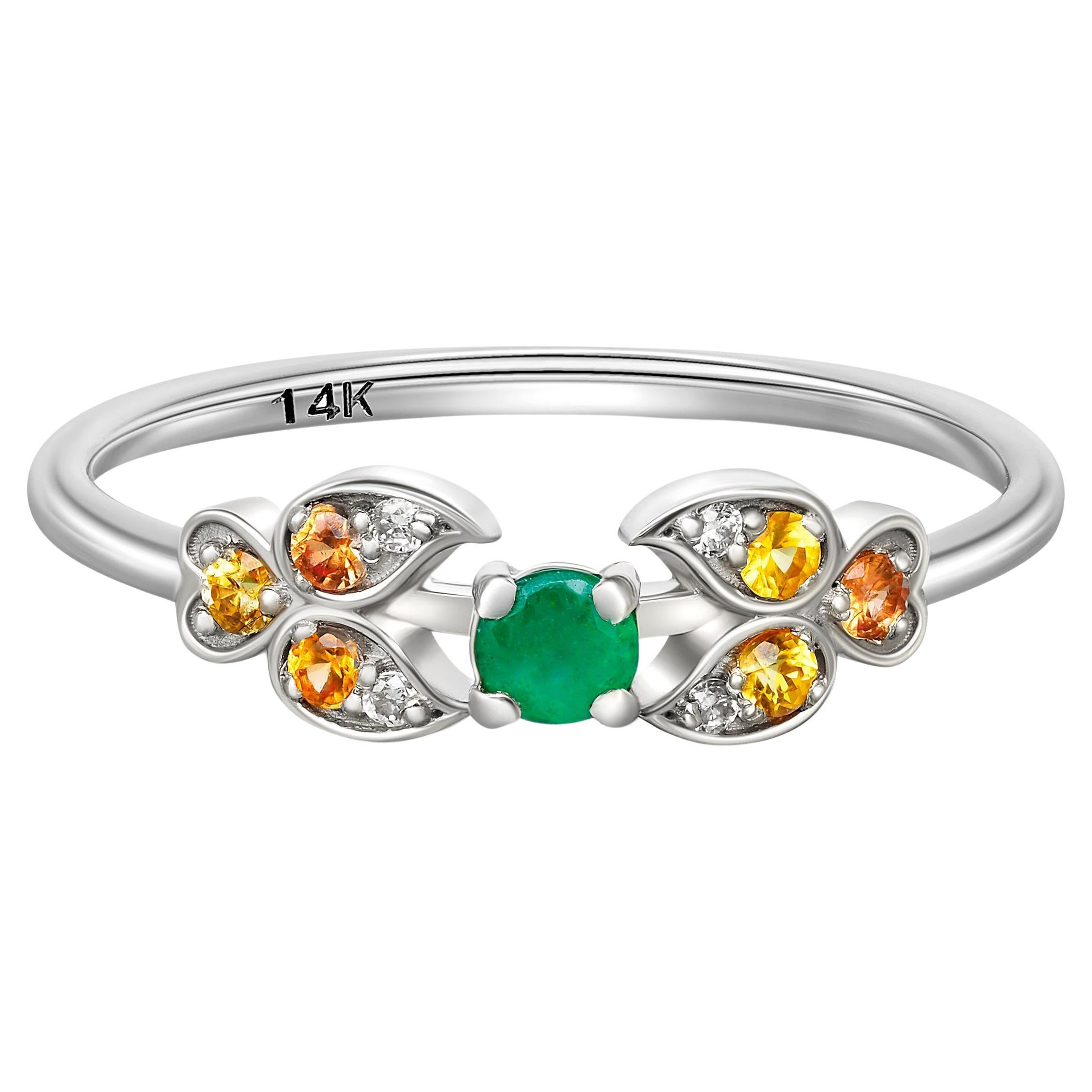 Minimalist emerald 14k gold ring.  For Sale