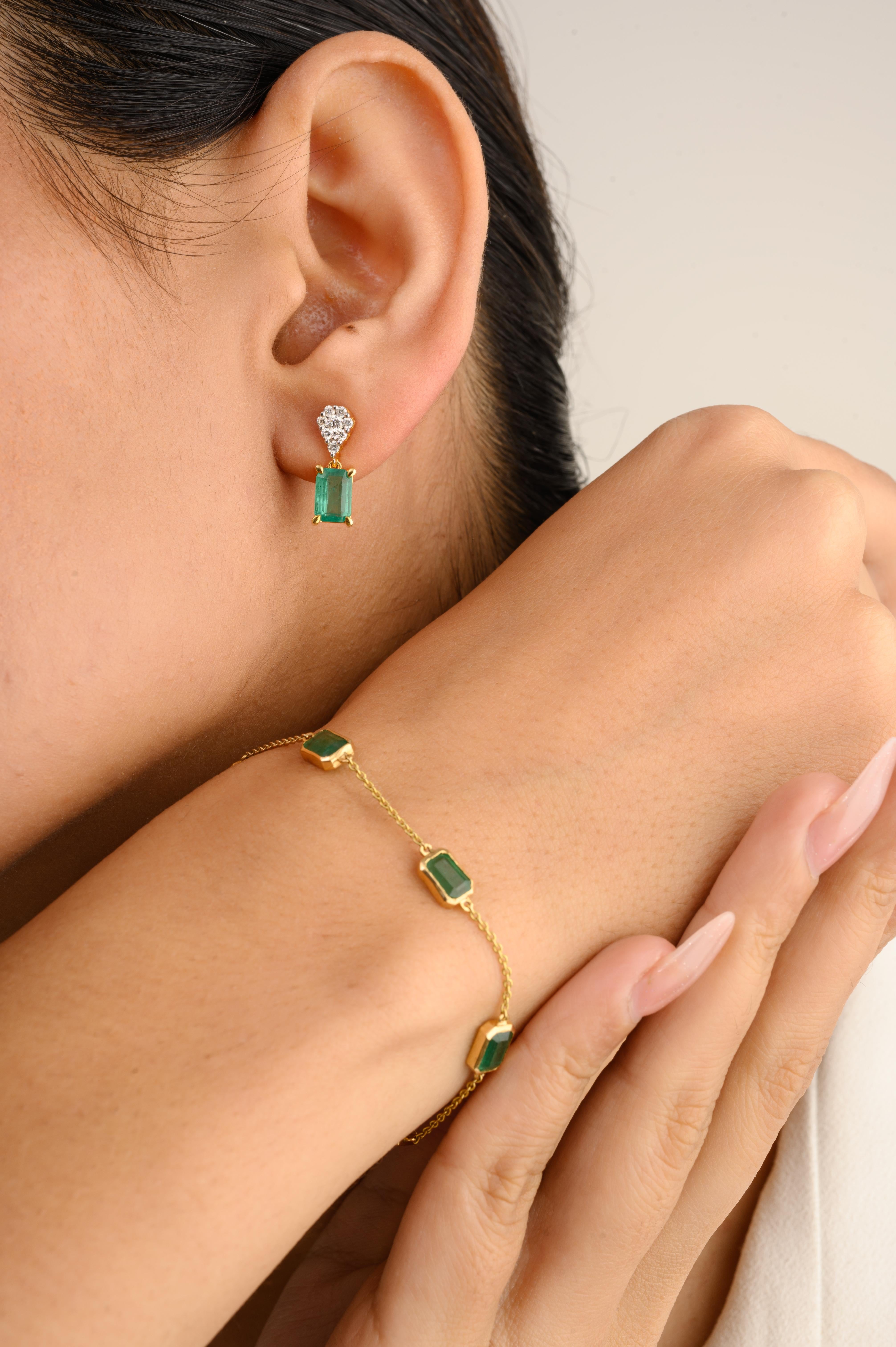 Women's Minimalist Emerald Dangle Earrings with Diamond in 14k Solid Yellow Gold for Mom For Sale