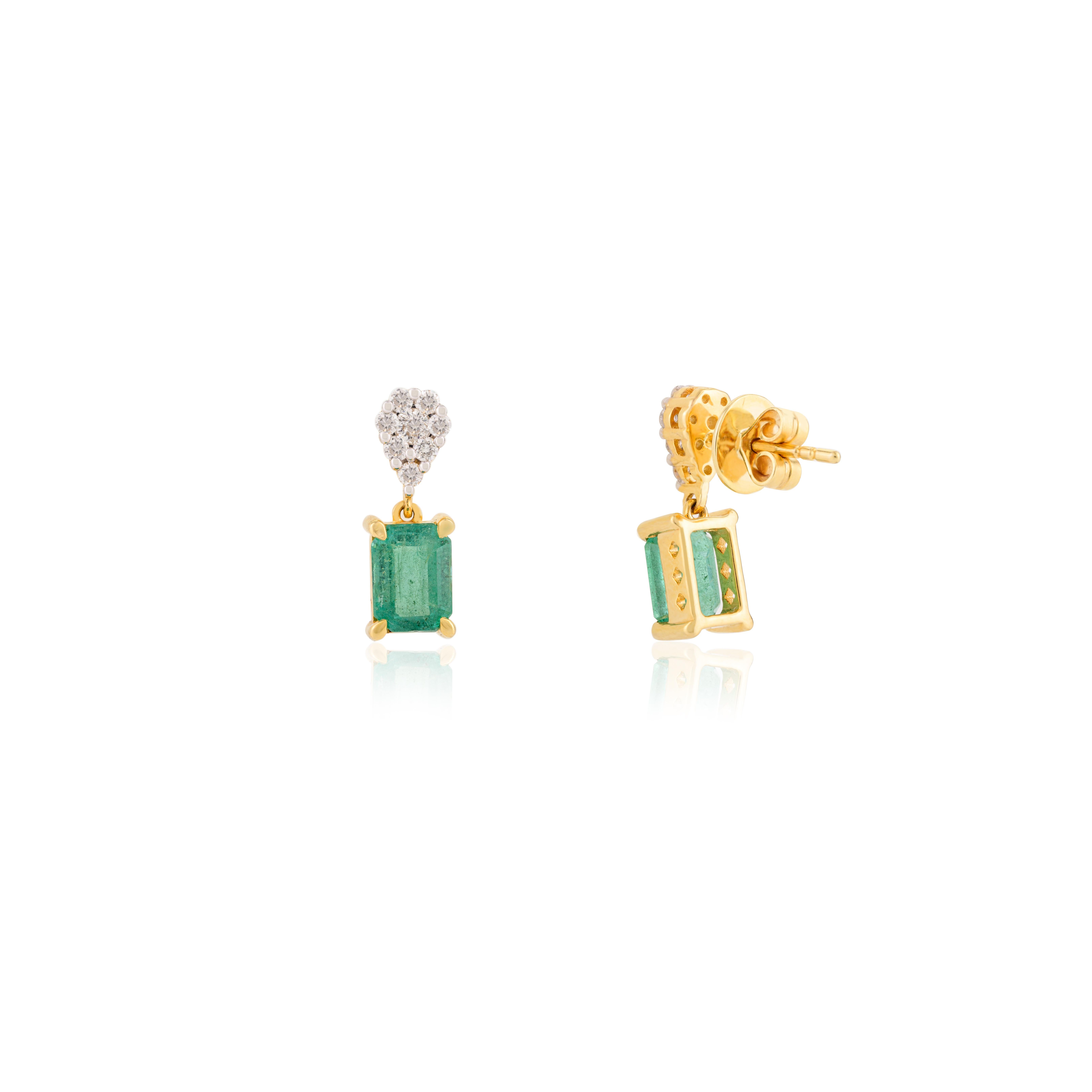 Minimalist Emerald Dangle Earrings with Diamond in 14k Solid Yellow Gold for Mom For Sale 1