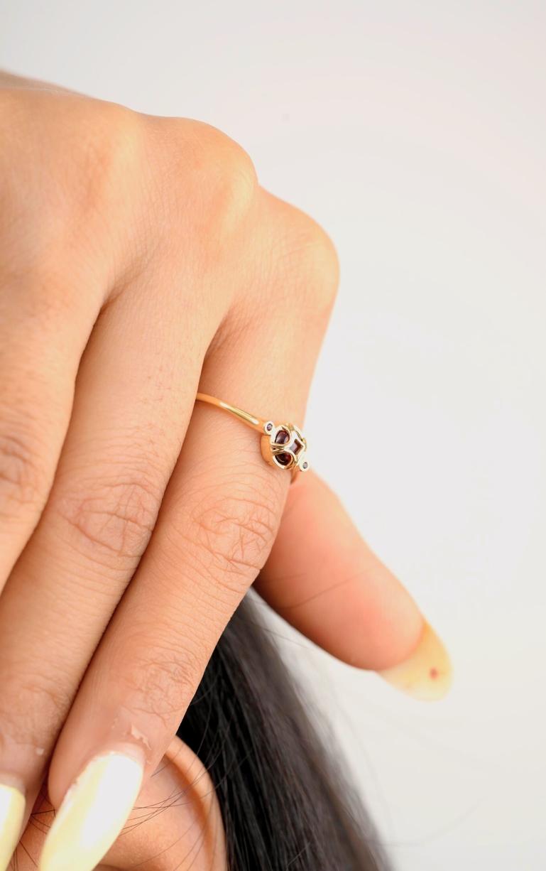 For Sale:  Everyday Minimalist Garnet Ring in 18k Solid Yellow Gold For Her 6