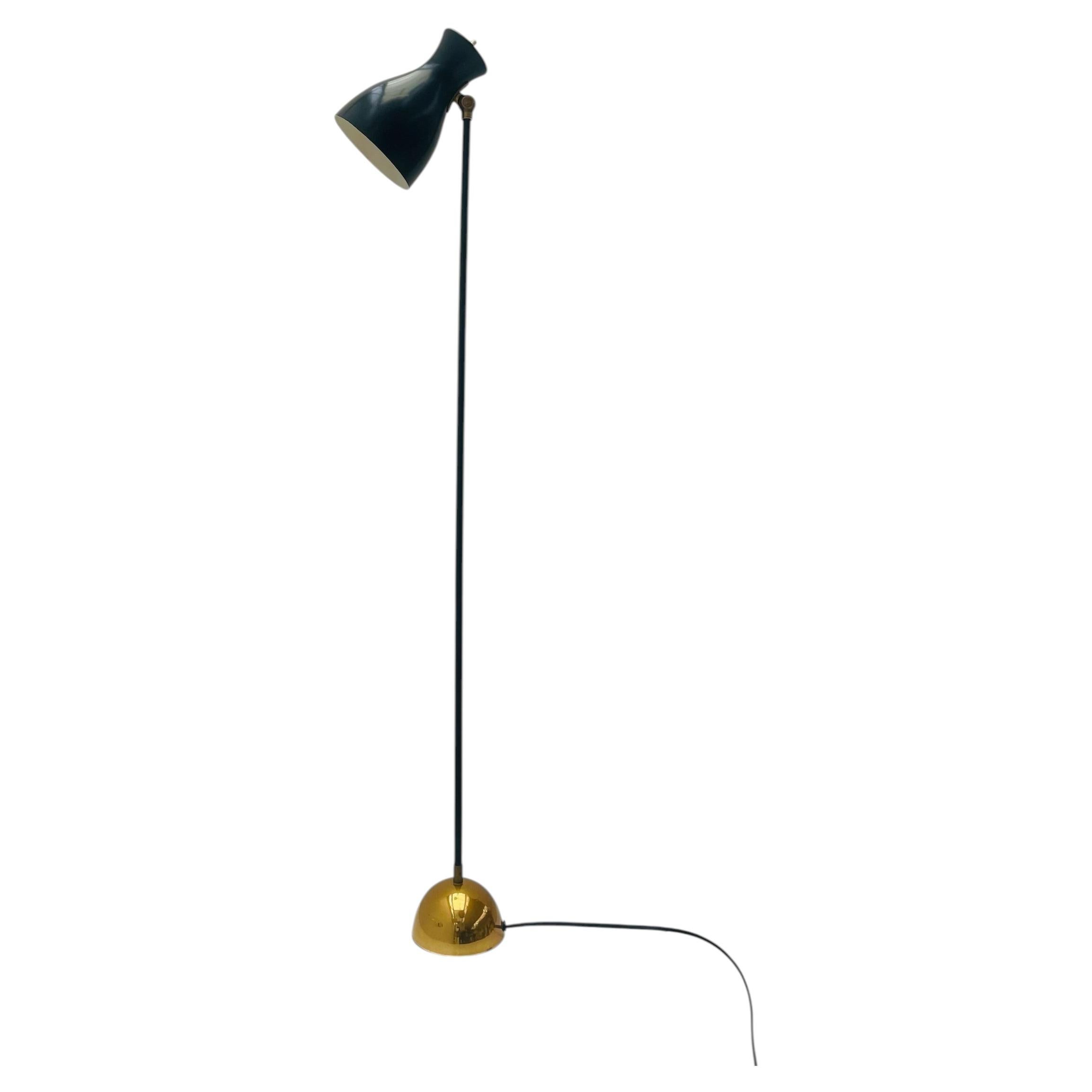 Minimalistische Stehleuchte von Dieter Schulz im Angebot