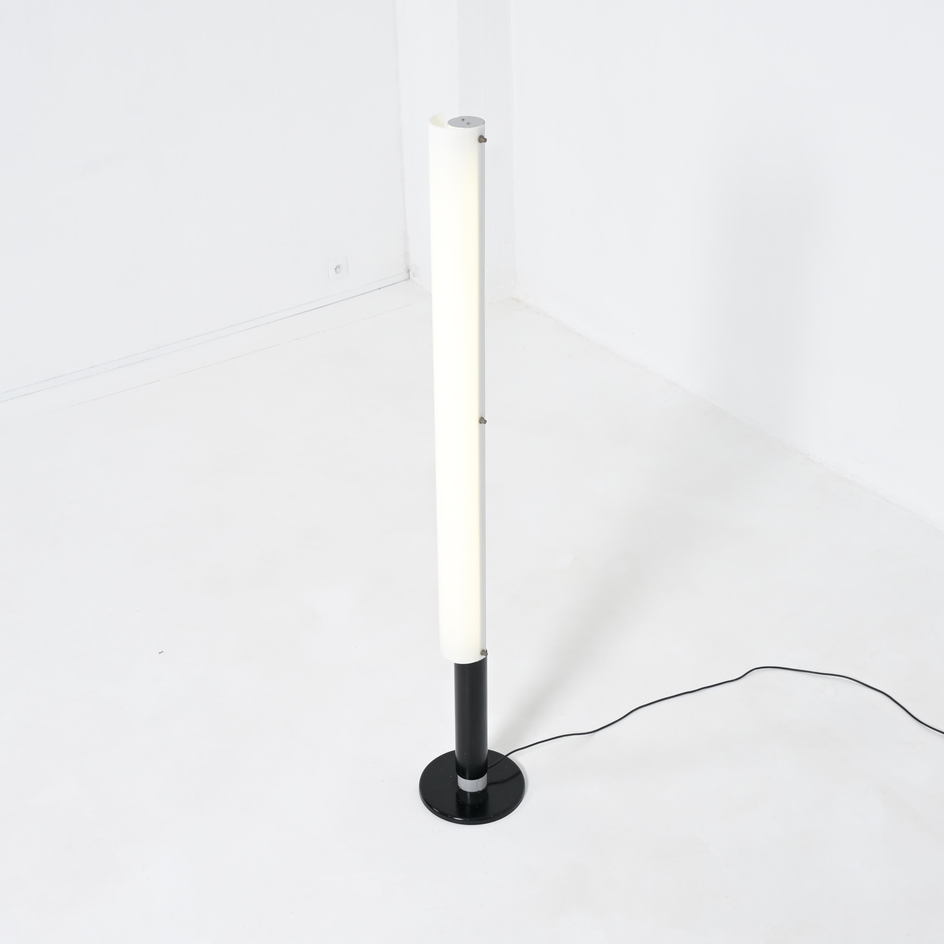 Lámpara de pie minimalista de Johan Niegeman para Artiforte en venta 7
