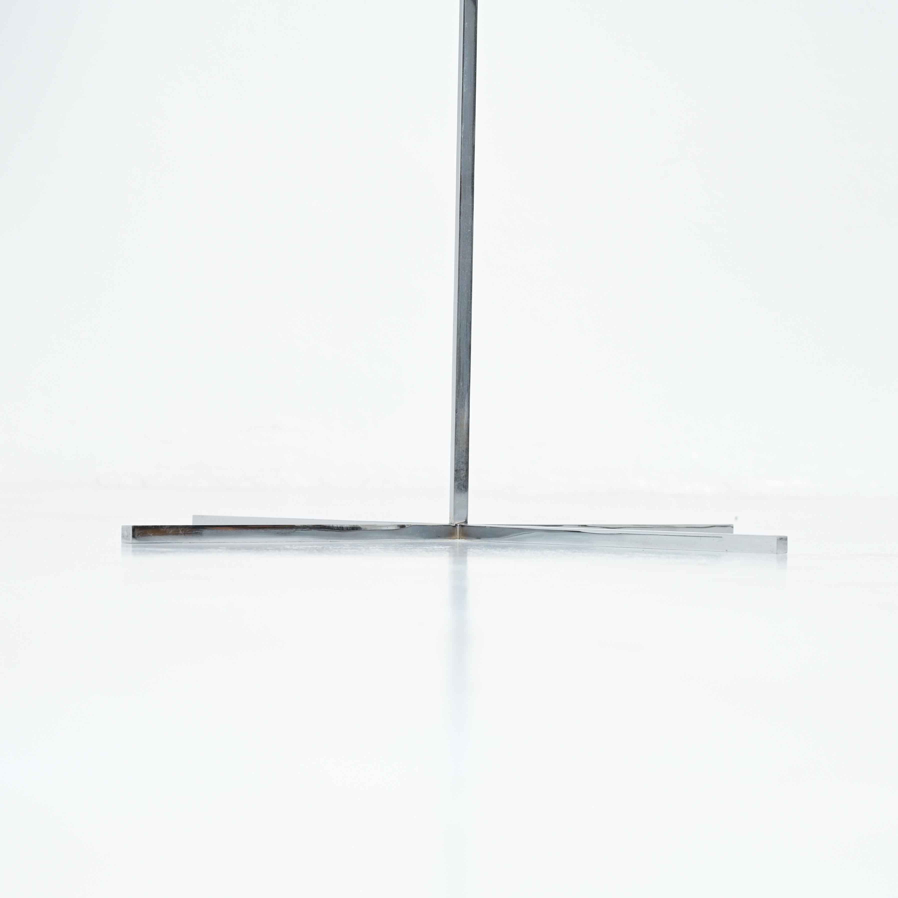 Minimalist Floor Lamp In Good Condition For Sale In Vlimmeren, BE