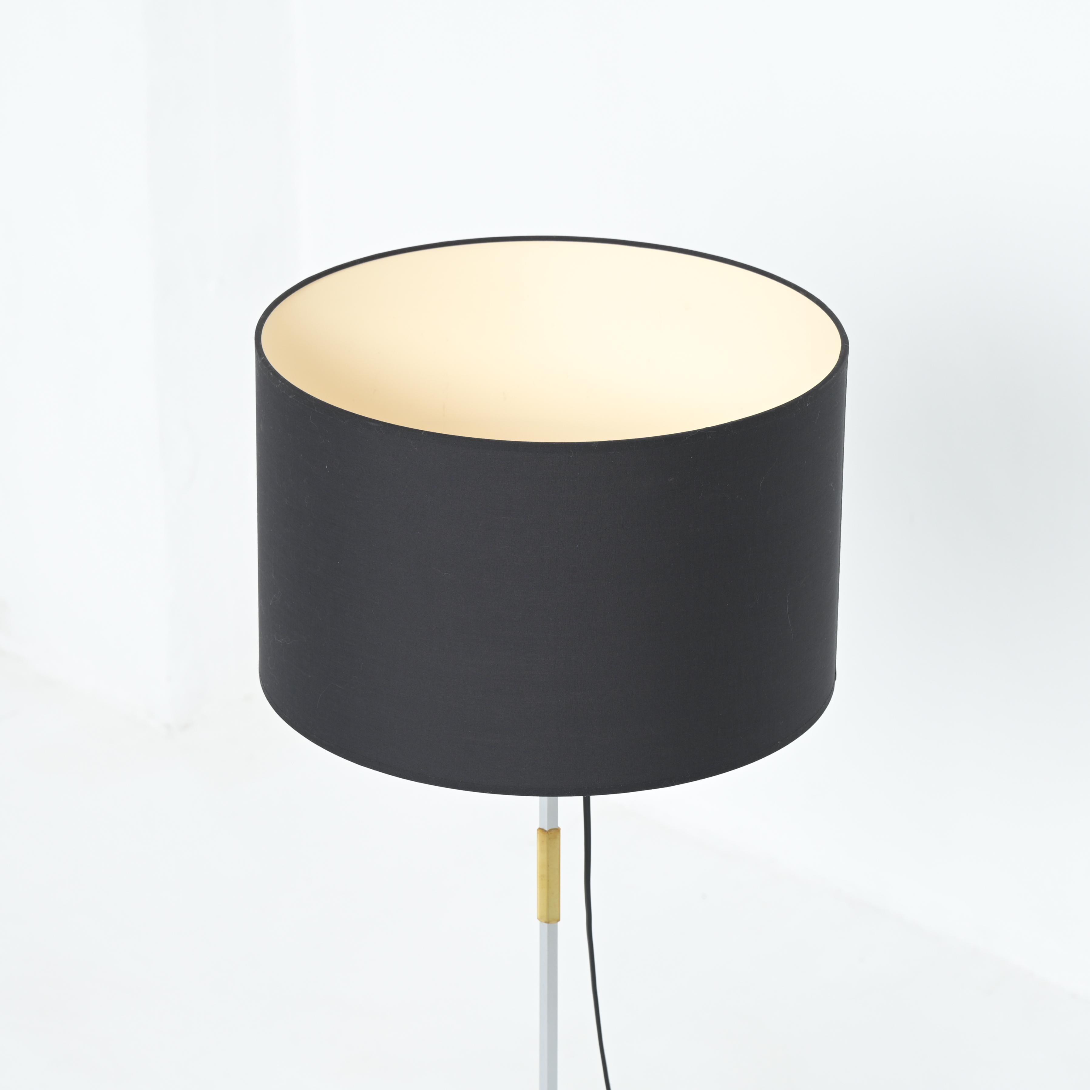 Minimalist Floor Lamp For Sale 2