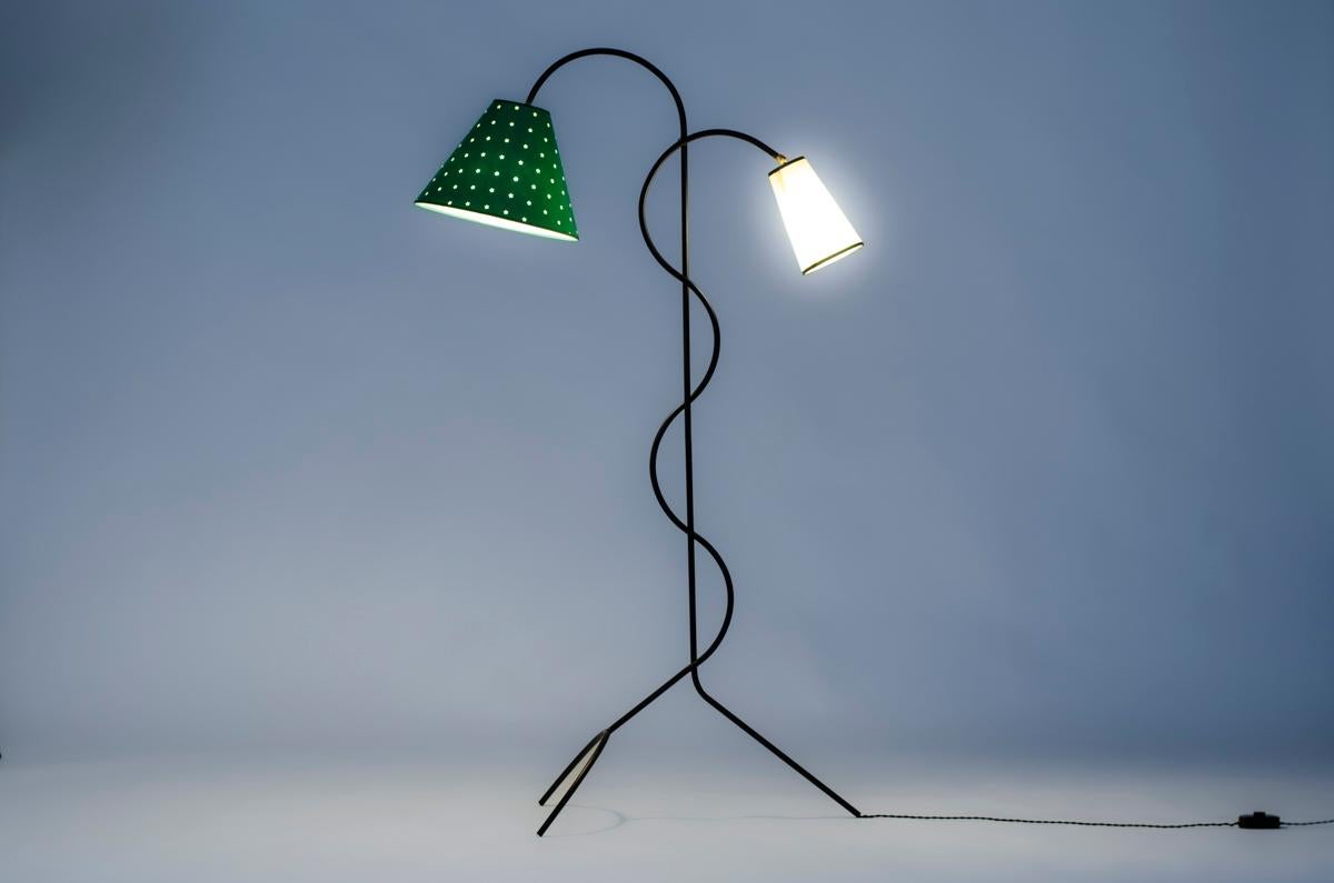 20th Century Minimalist floor lamp in black metal, 1950s For Sale
