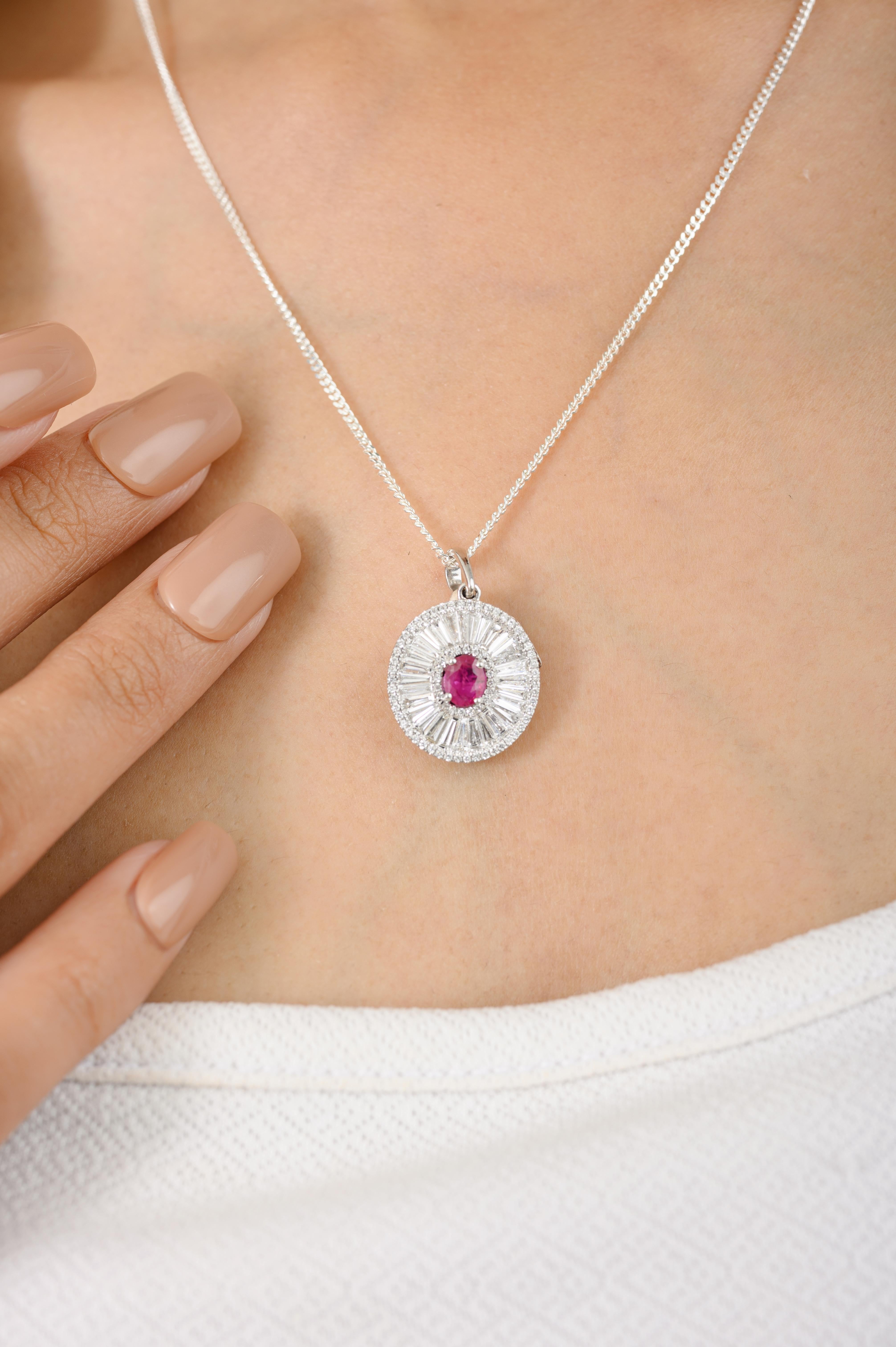 Donna Ciondolo aureola con diamante e rubino autentico minimalista in oro bianco 18 carati in vendita