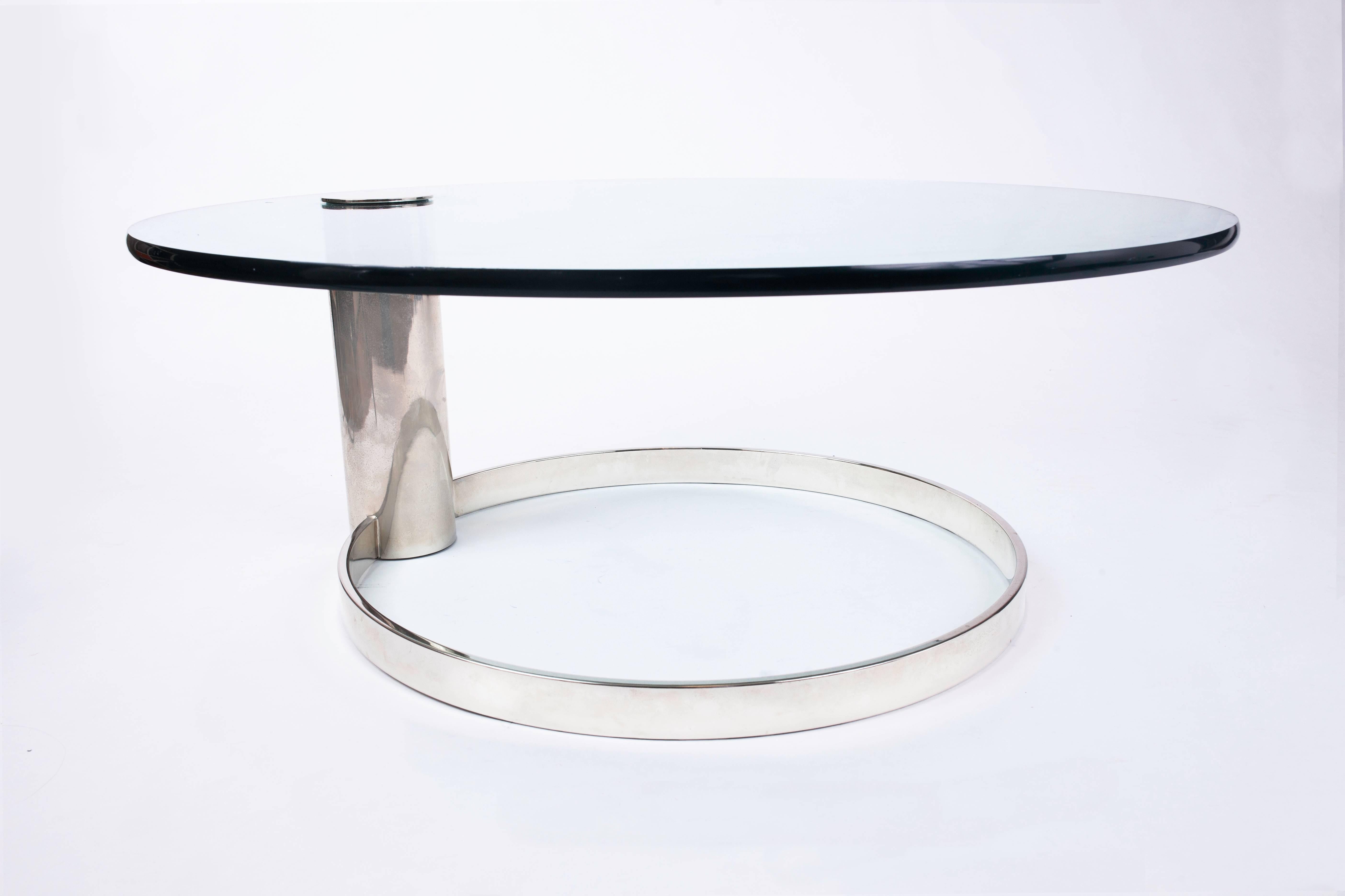 Mid-Century Modern Minimalist Round Glass and Chrome Coffee Table by Leon Rosen for Pace, 1970's For Sale