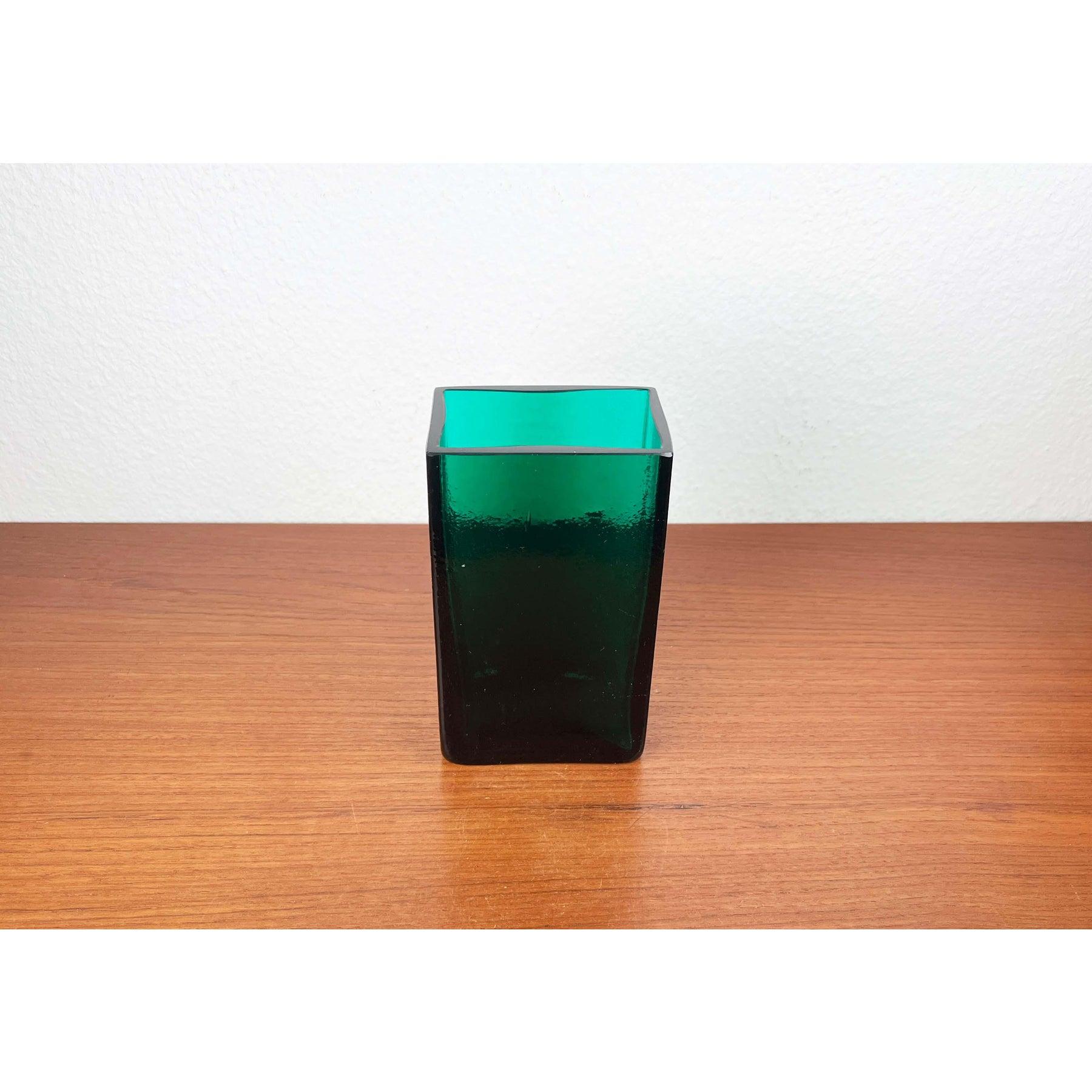 Minimalist Glass Block Vase from Finncristall, Finland, 1960s For Sale 4