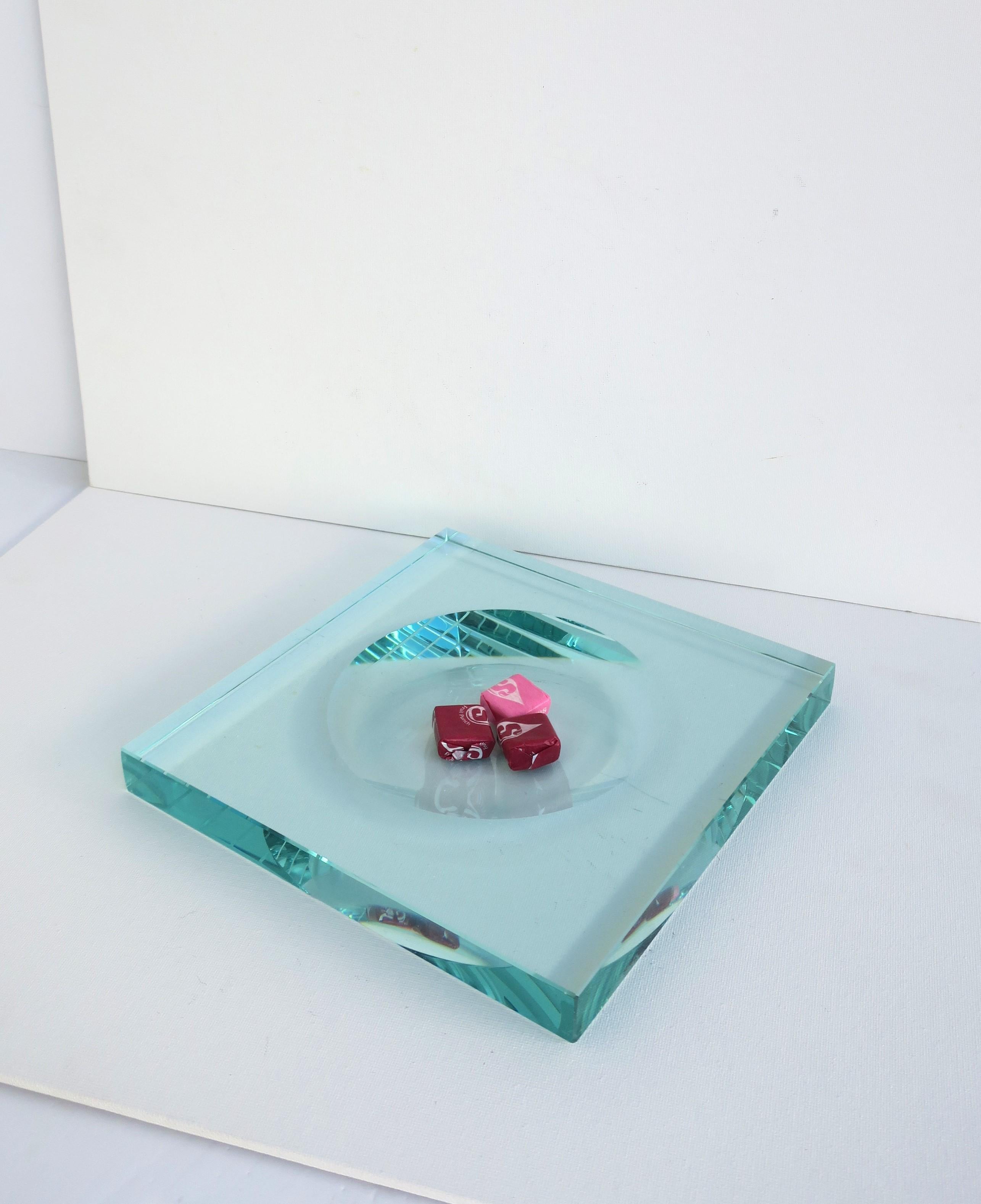 Unknown Minimalist Glass Catchall after Fontana Arte  For Sale