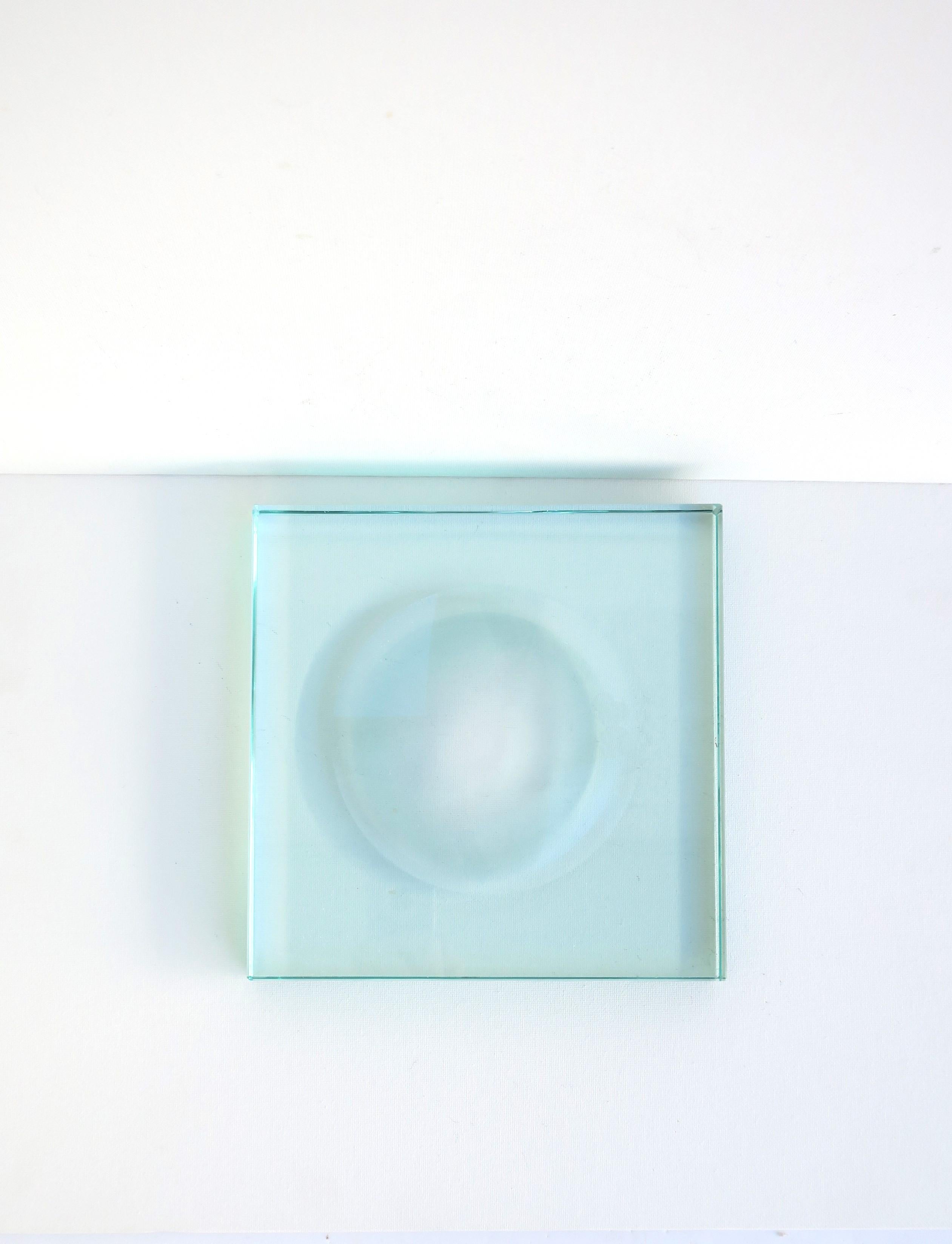Minimalist Glass Catchall after Fontana Arte In Good Condition For Sale In New York, NY
