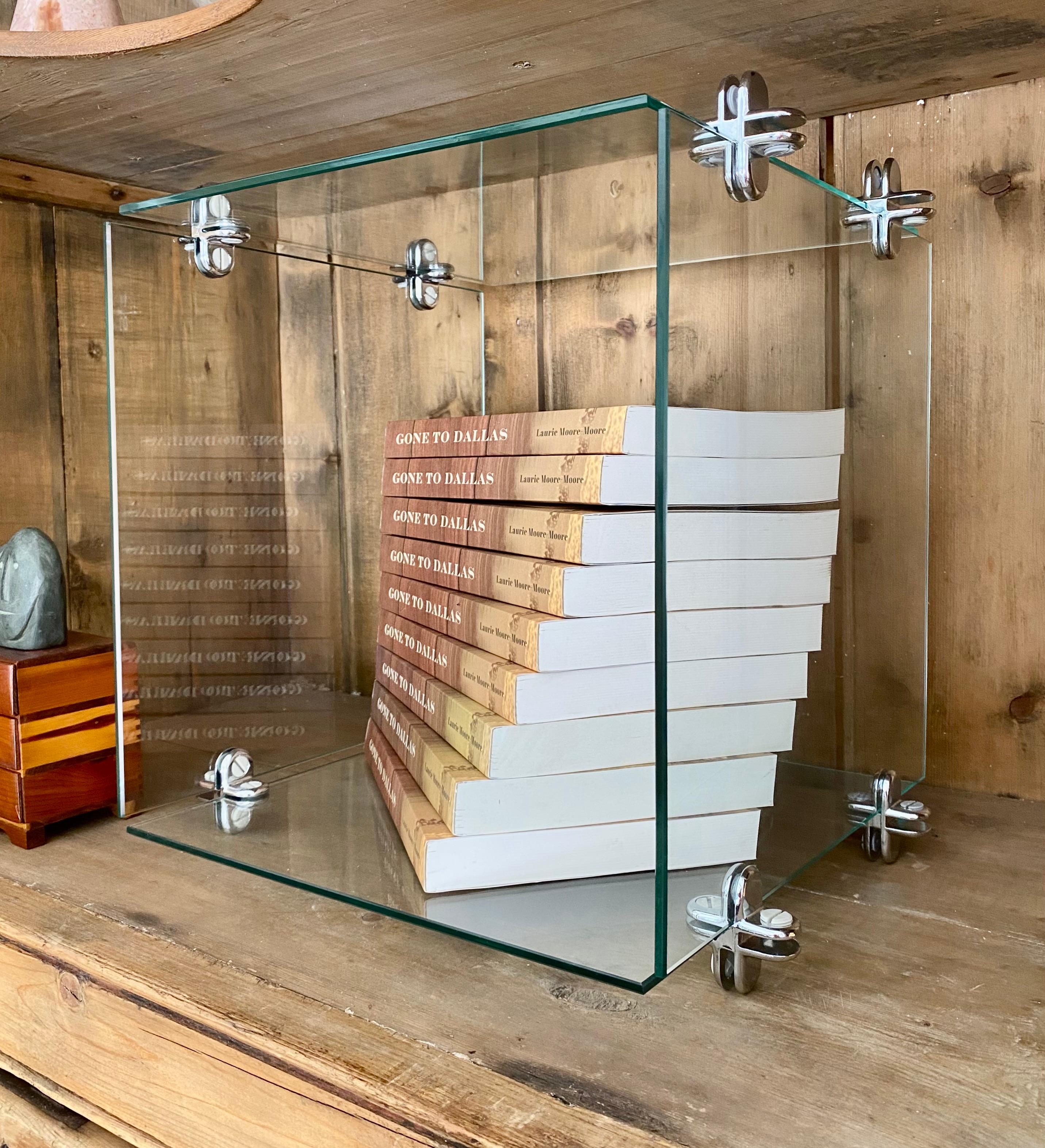 Minimalist Glass + Chrome Display Cube For Sale 6