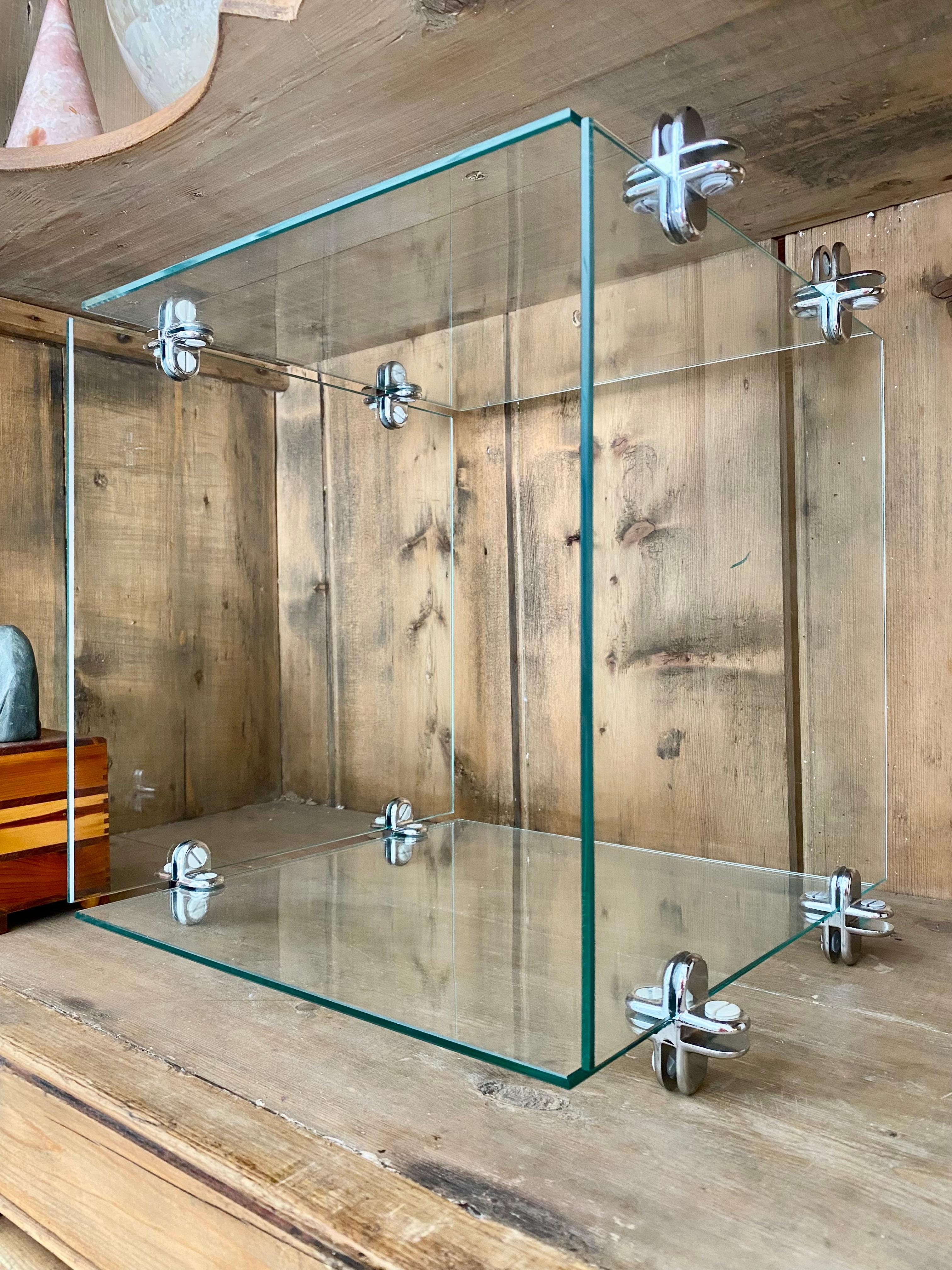 Minimalist Glass + Chrome Display Cube For Sale 3