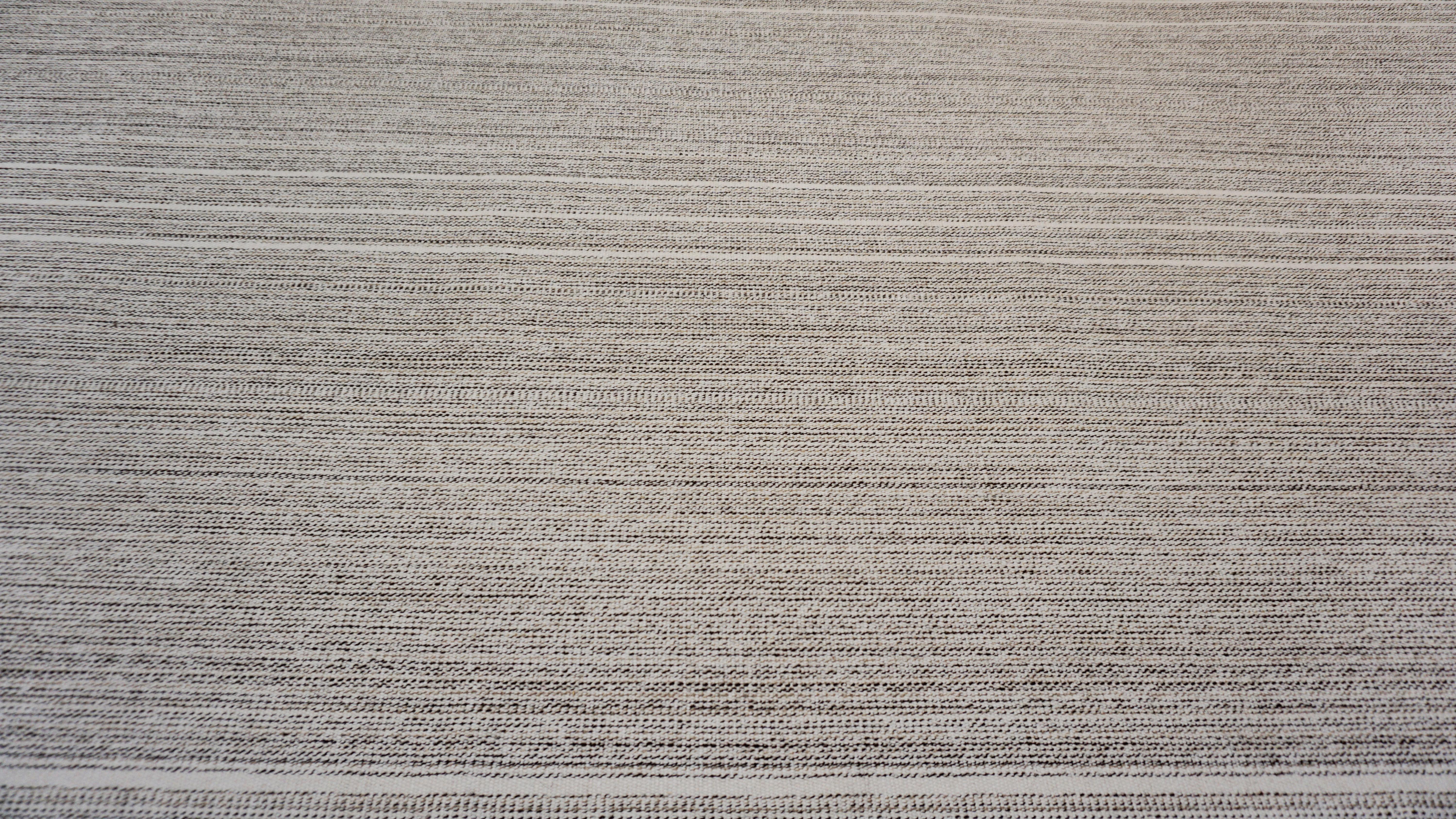 Minimalist Gray and Ivory Striated Wool Kilim 9'x12'2'' Circa 2020 For Sale 6