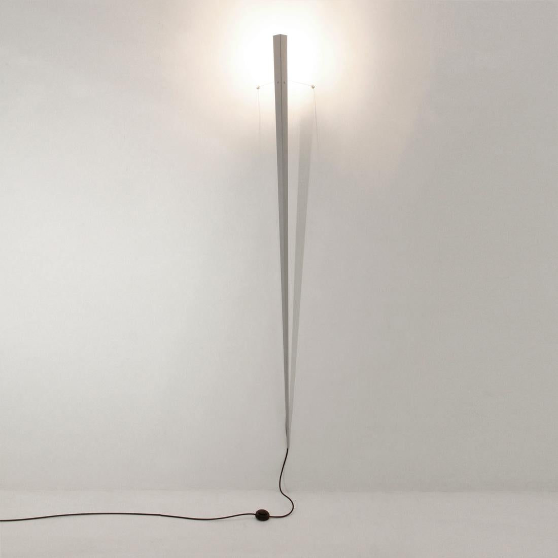 Italian Minimalist gray ‘Torchere’ floor lamp by Gilles Derain for Lumen , 1980s For Sale