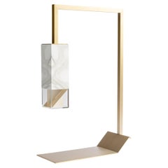 Moderne, minimalistische, handgefertigte Calacatta-Marmor-Tischlampe von Formaminima