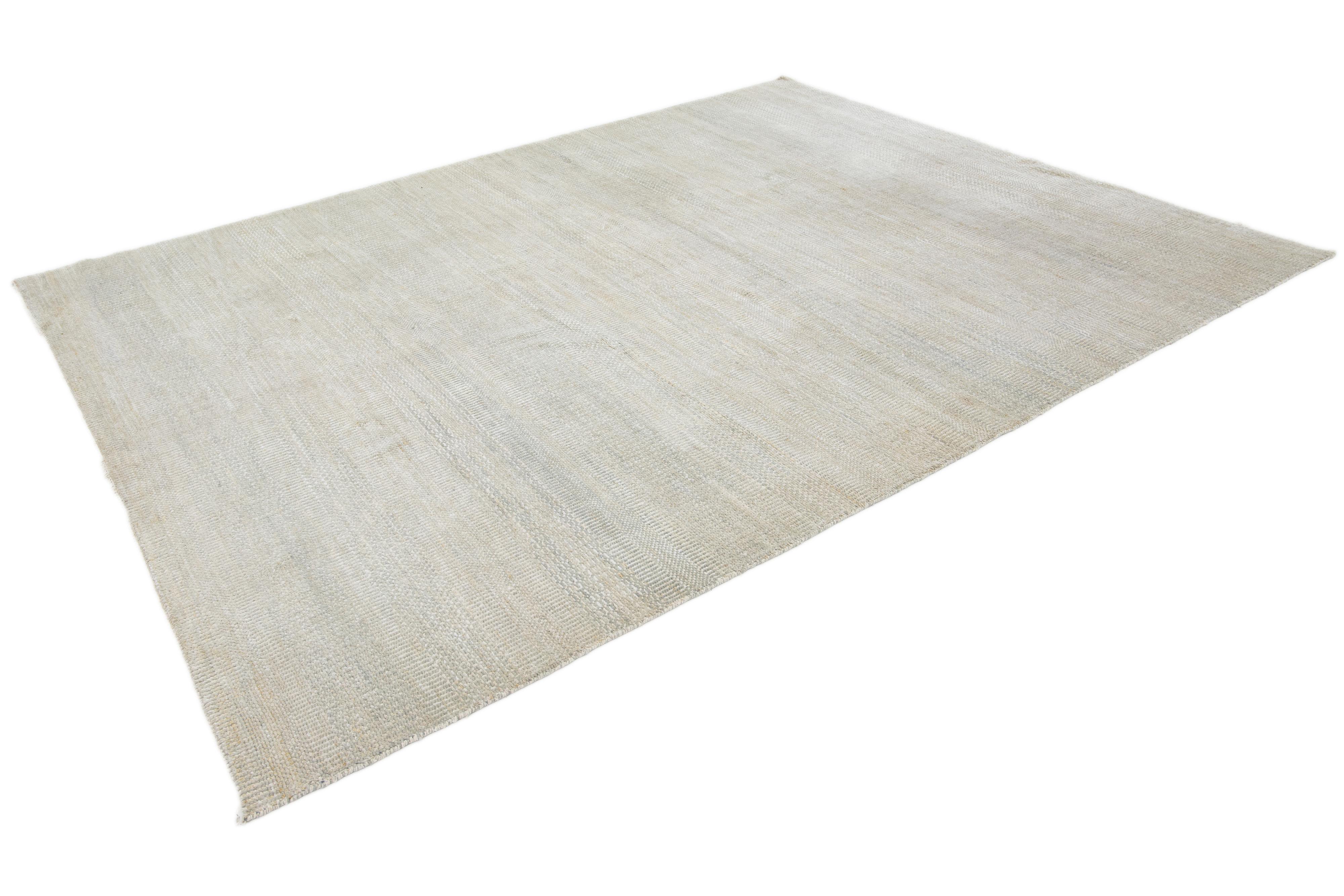 Minimalist Handmade Room Size Wool Rug In Beige and Gray For Sale 3