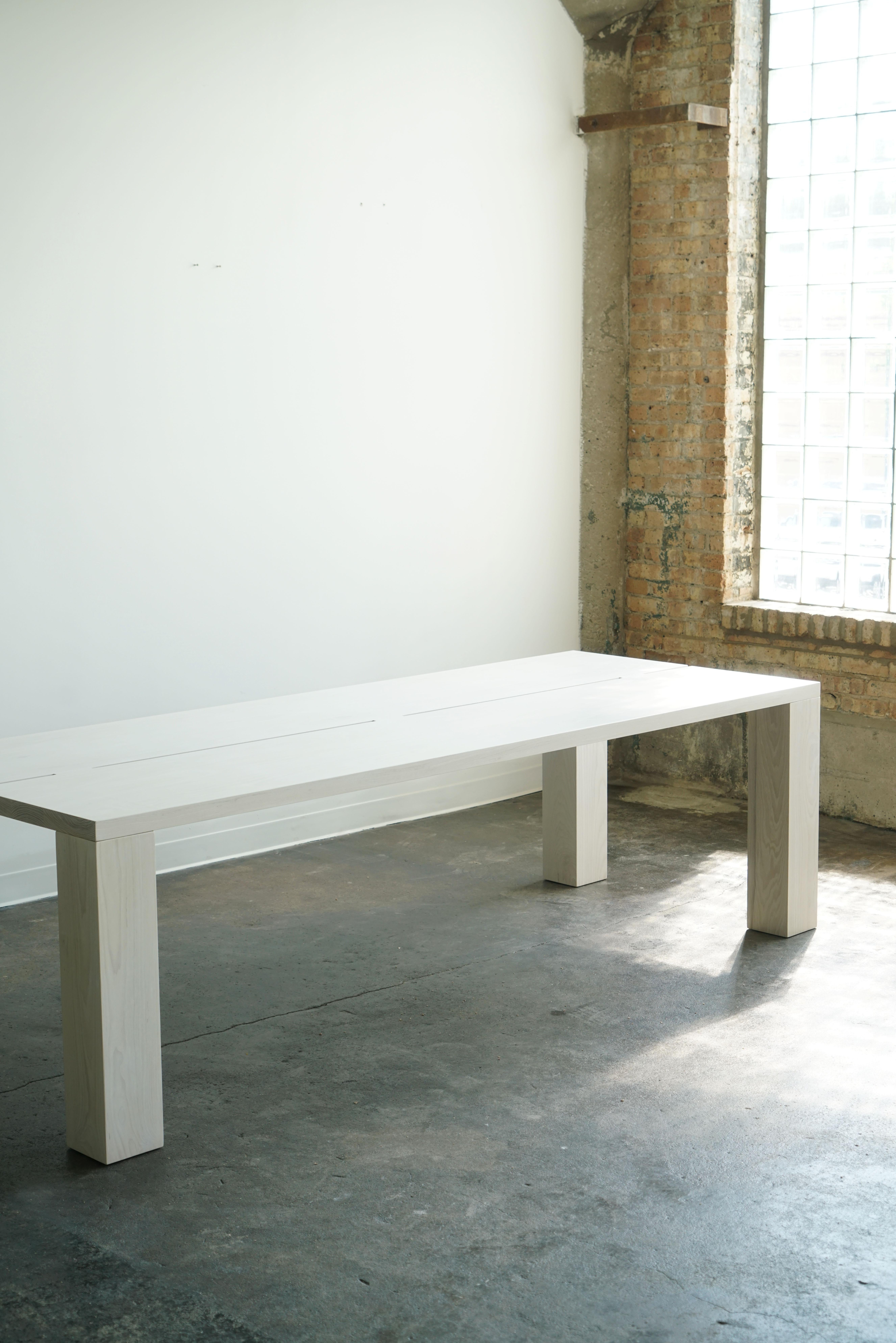 XXIe siècle et contemporain Table à manger minimaliste 