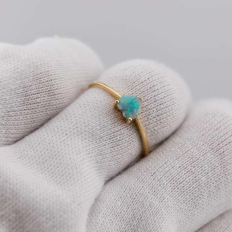 Minimalist Heart Shaped Solid Opal Engagement Ring 14K Yellow Gold For Sale 1