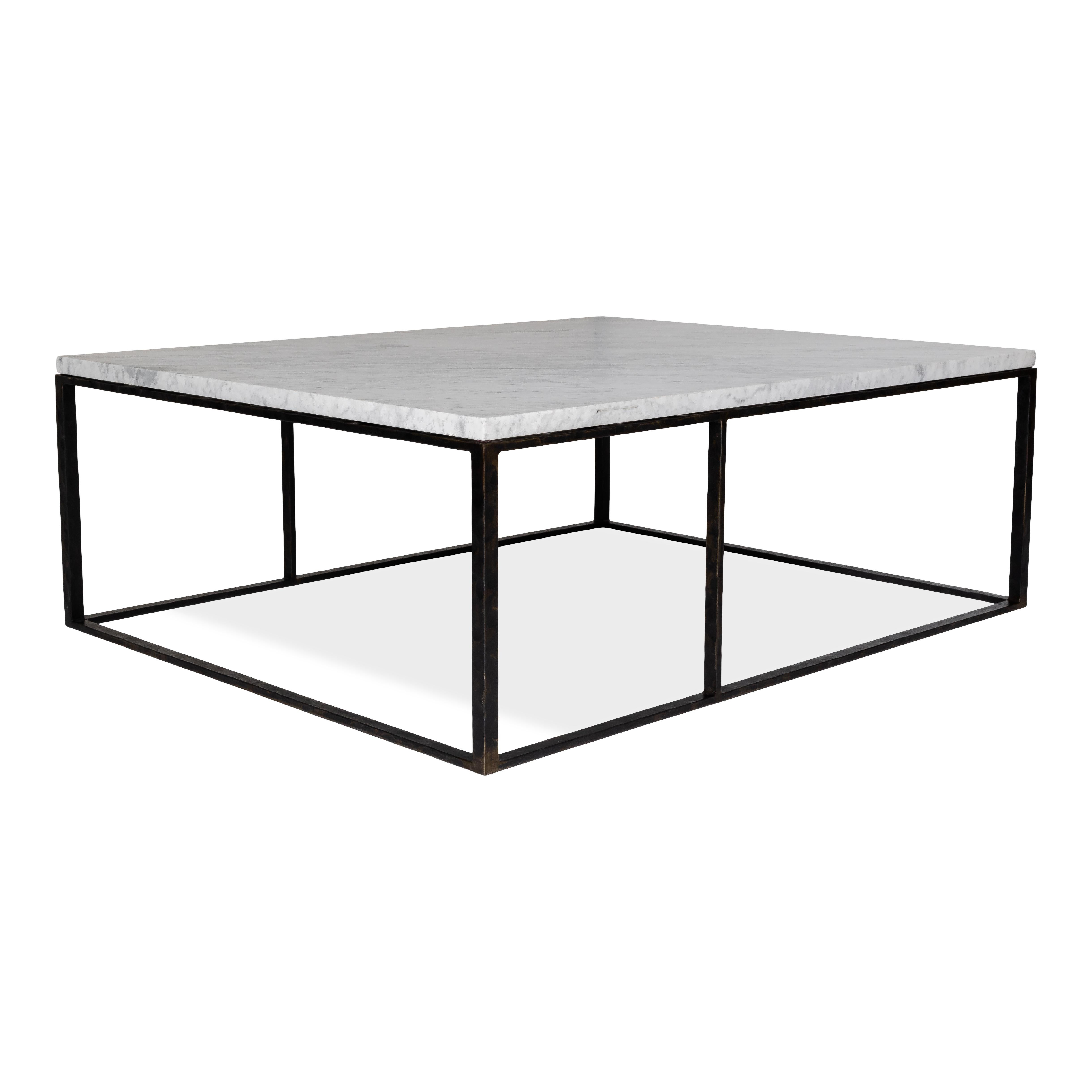 Minimalist Honed Carrara Marble Coffee Table In Good Condition For Sale In Dallas, TX