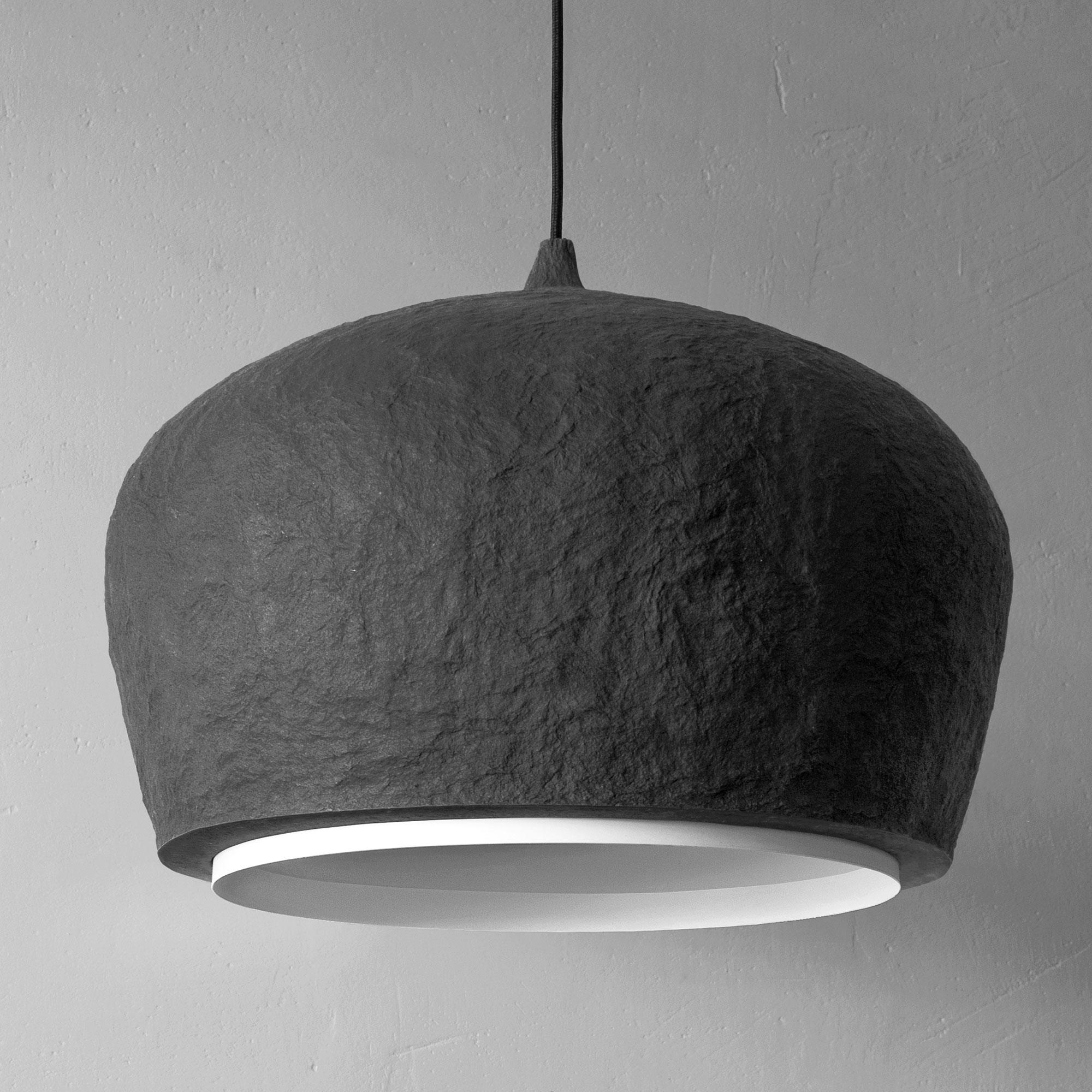 Pendant light “BALANCE”, black, low.

A combination of natural stone-like rigidity and lightness of a cloud. These handmade ceiling lights have a unique character and bring a sense of harmony. The ceiling lights are a versatile fit for spaces of